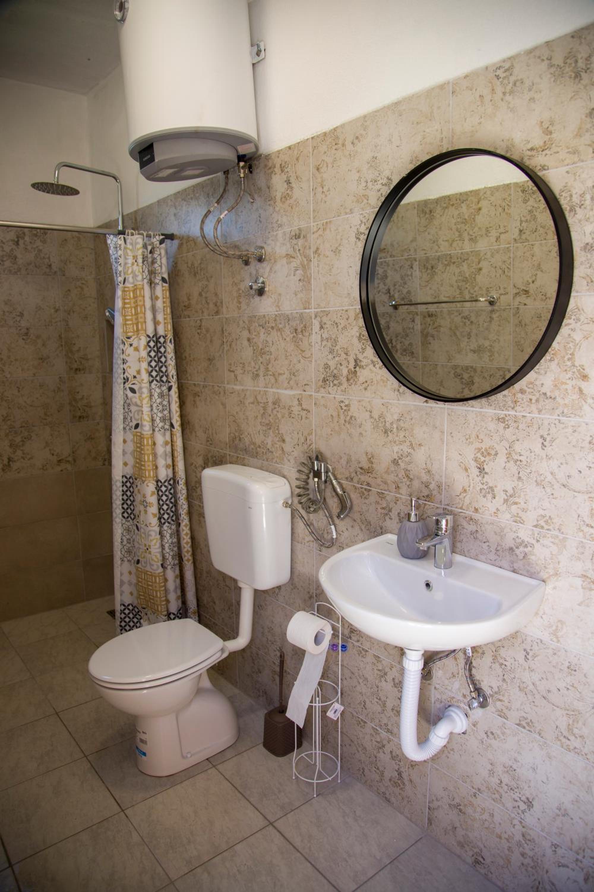 Luxury Villa G Residency