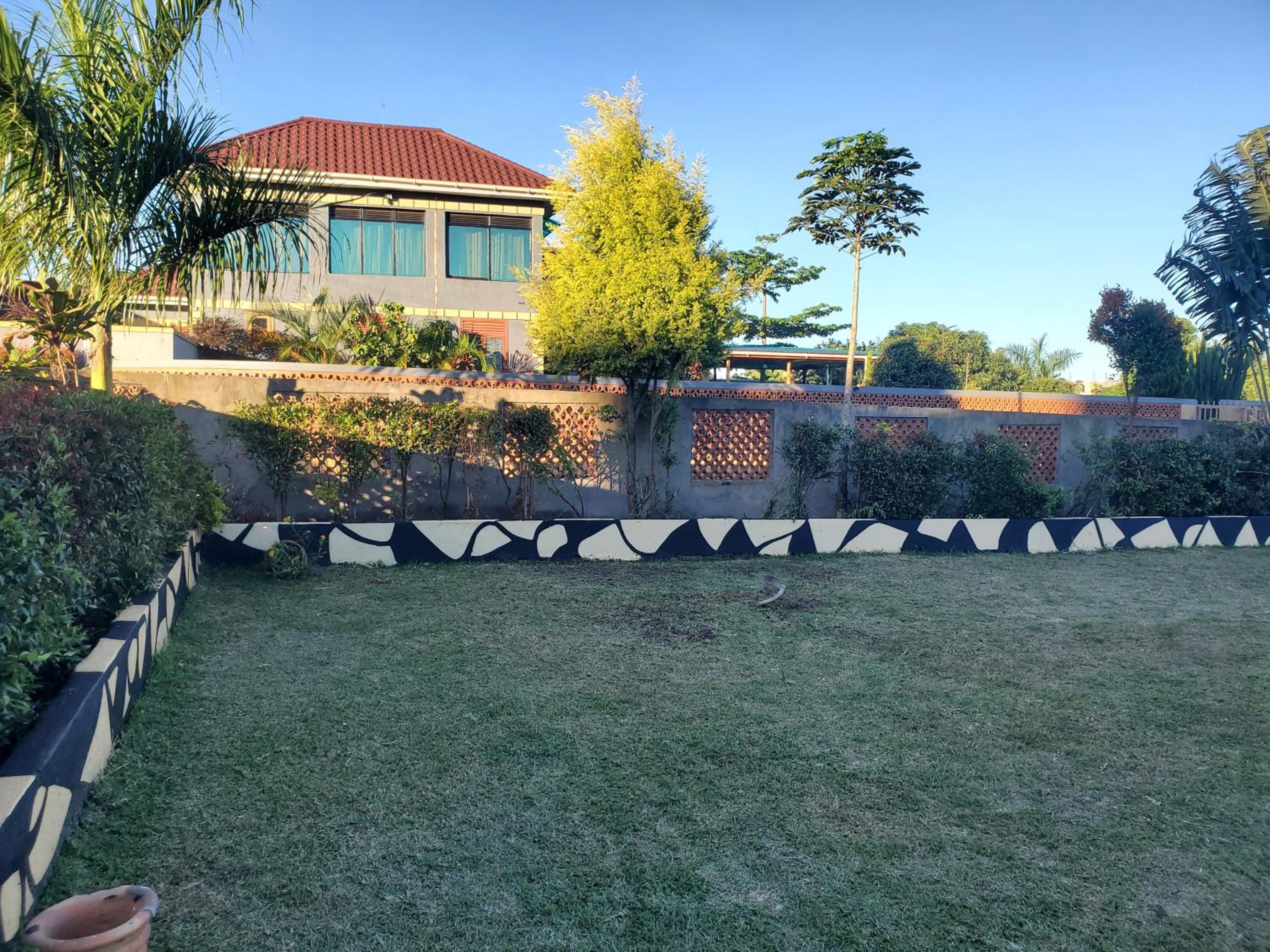 Alice Gardens and Campsite view 3