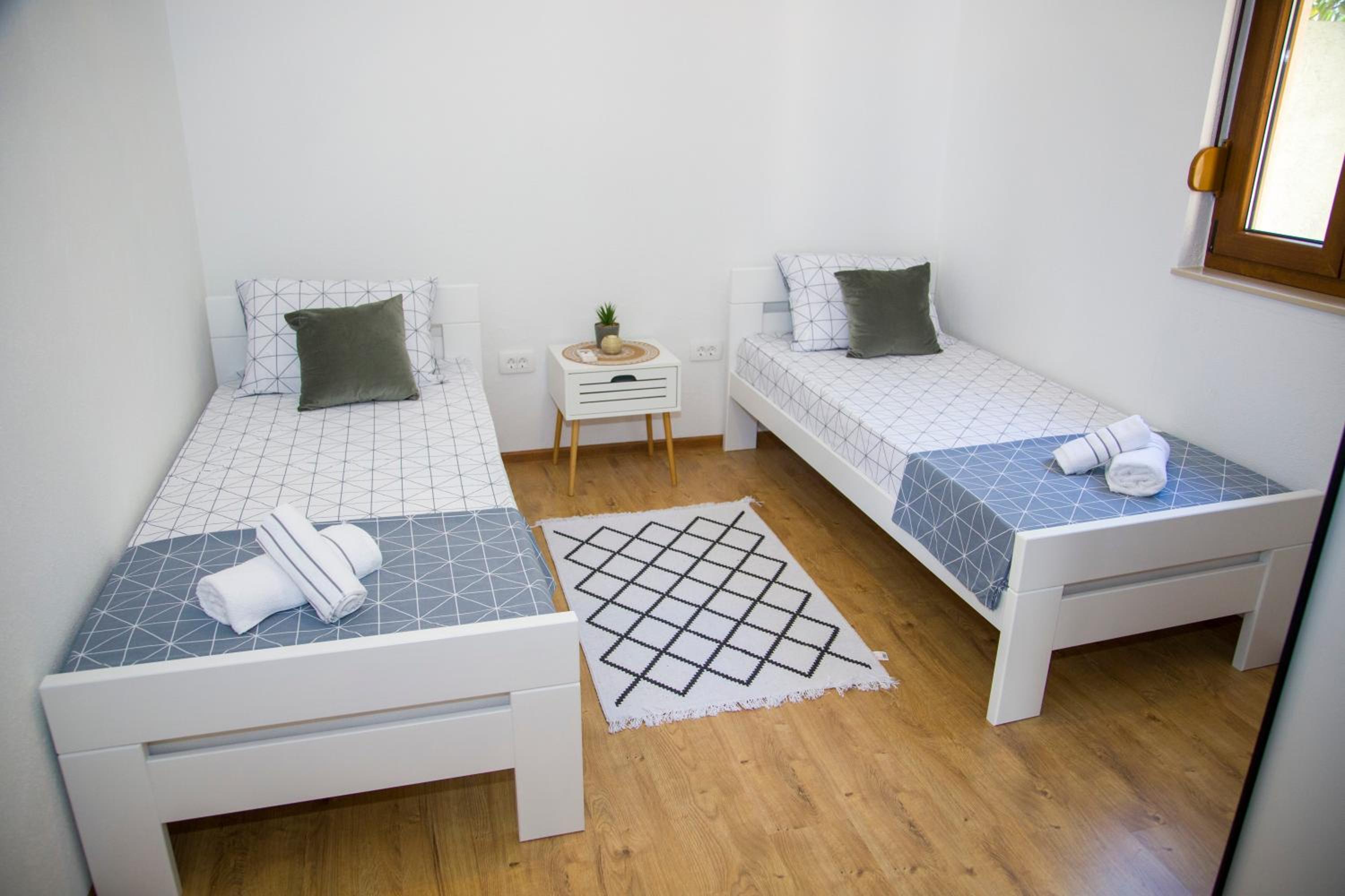 Luxury Villa G Residency