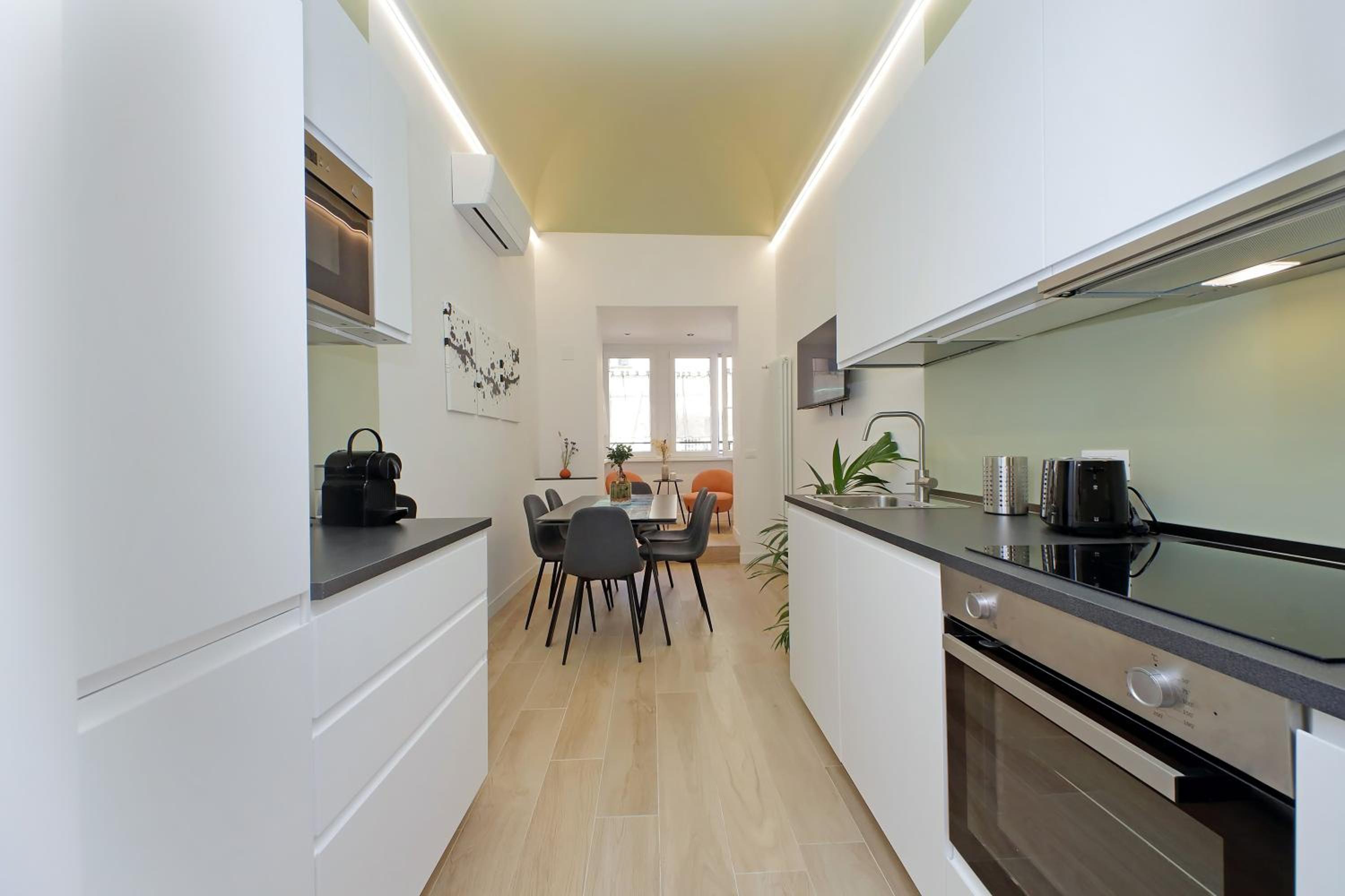 Redseven Rome Apartments