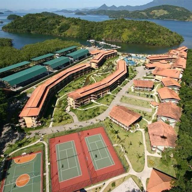 Flat Duplex em Resort Paradisíaco