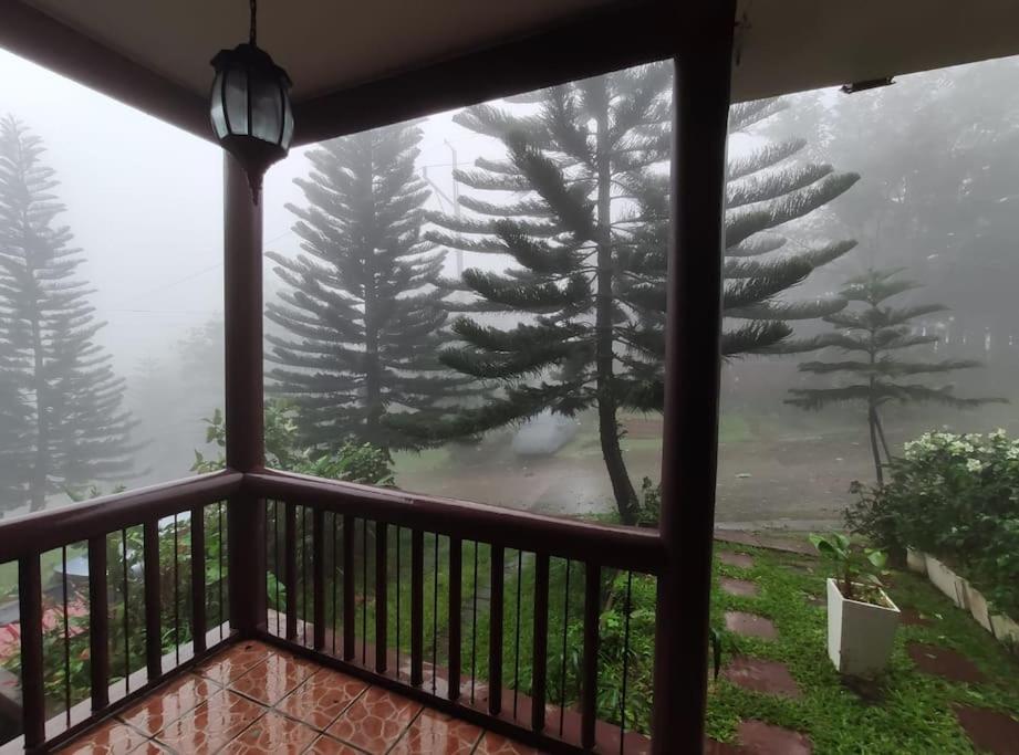 Rustic Log Cabin in Tagaytay