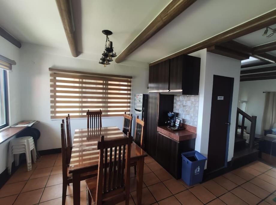 Rustic Log Cabin in Tagaytay