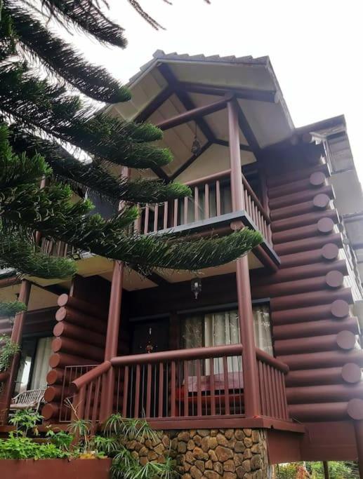 Rustic Log Cabin in Tagaytay