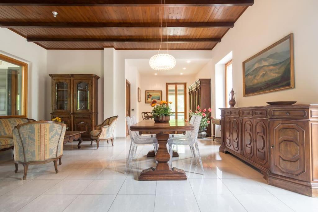 La Reggia dei Vostri Sogni - Villa Vaifla view 4
