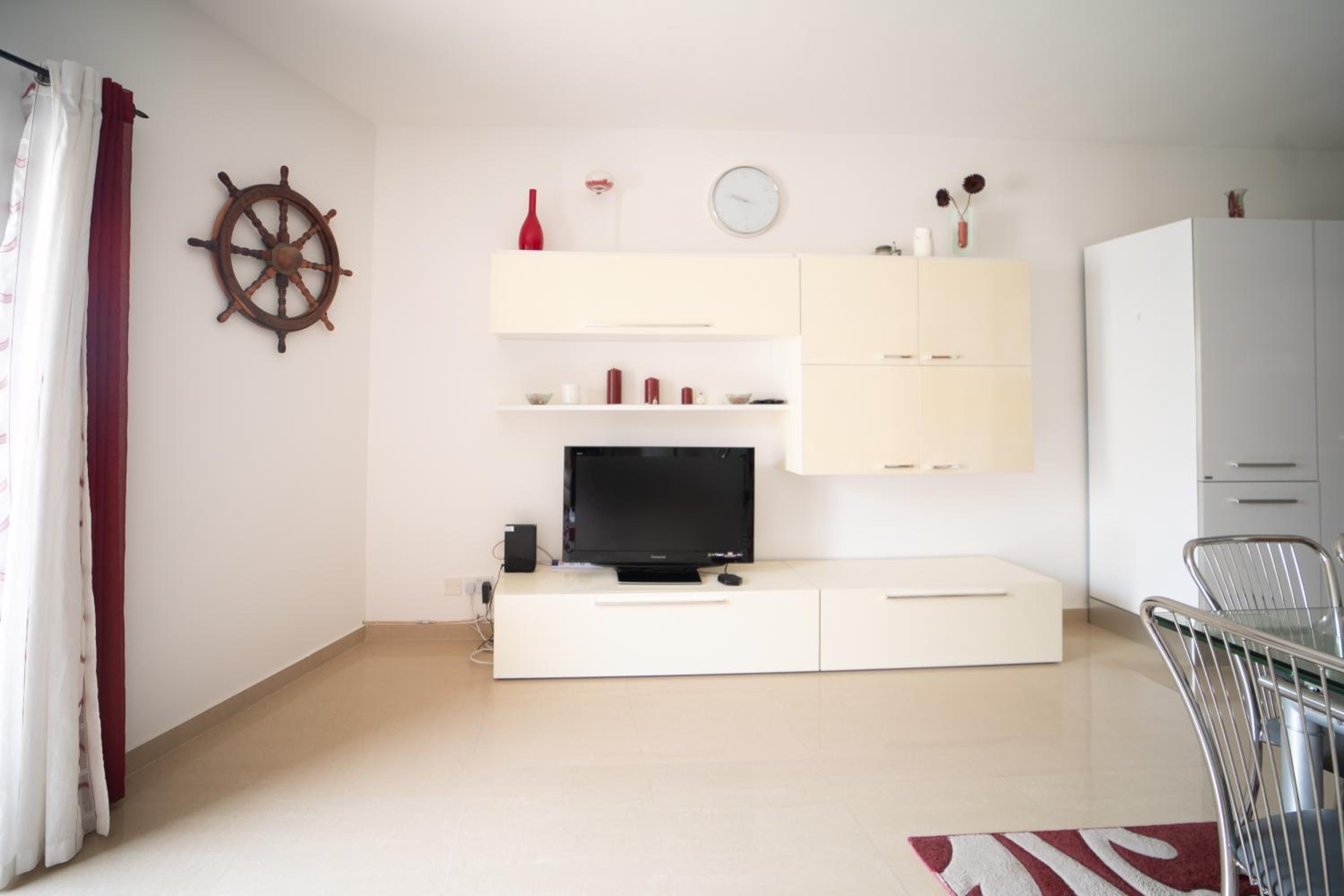 Modern SeaView Xlendi Apartment