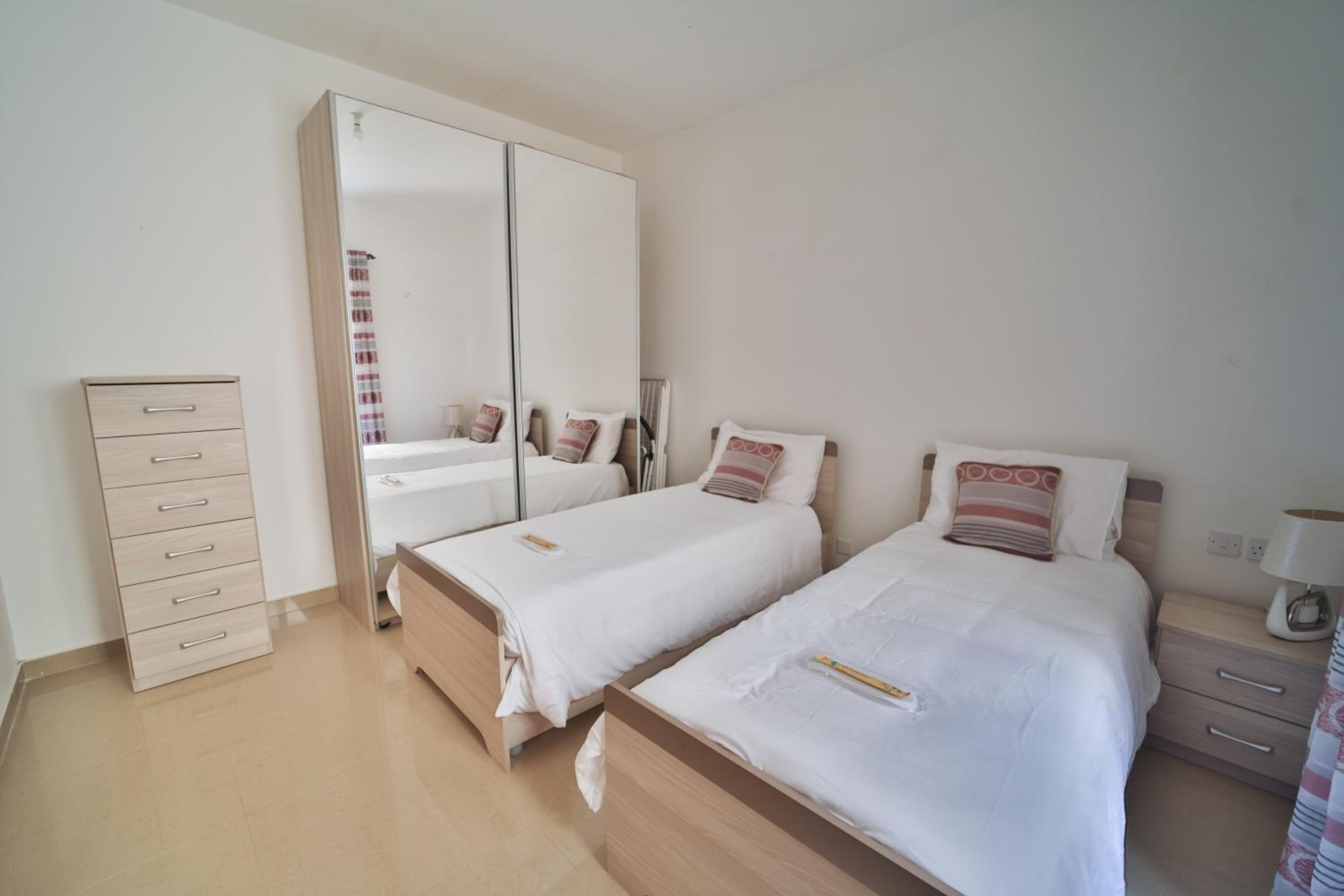 Modern SeaView Xlendi Apartment