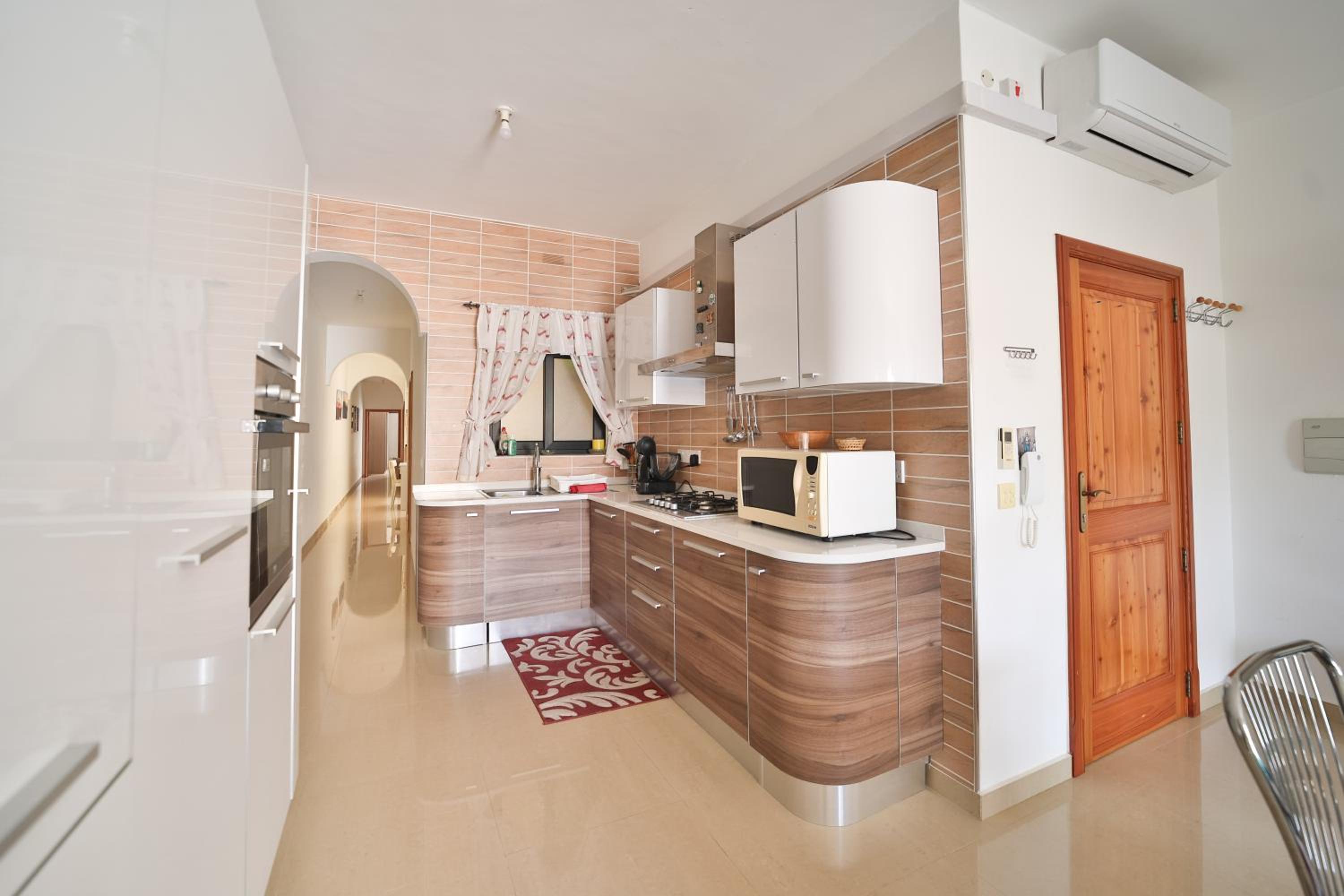 Modern SeaView Xlendi Apartment