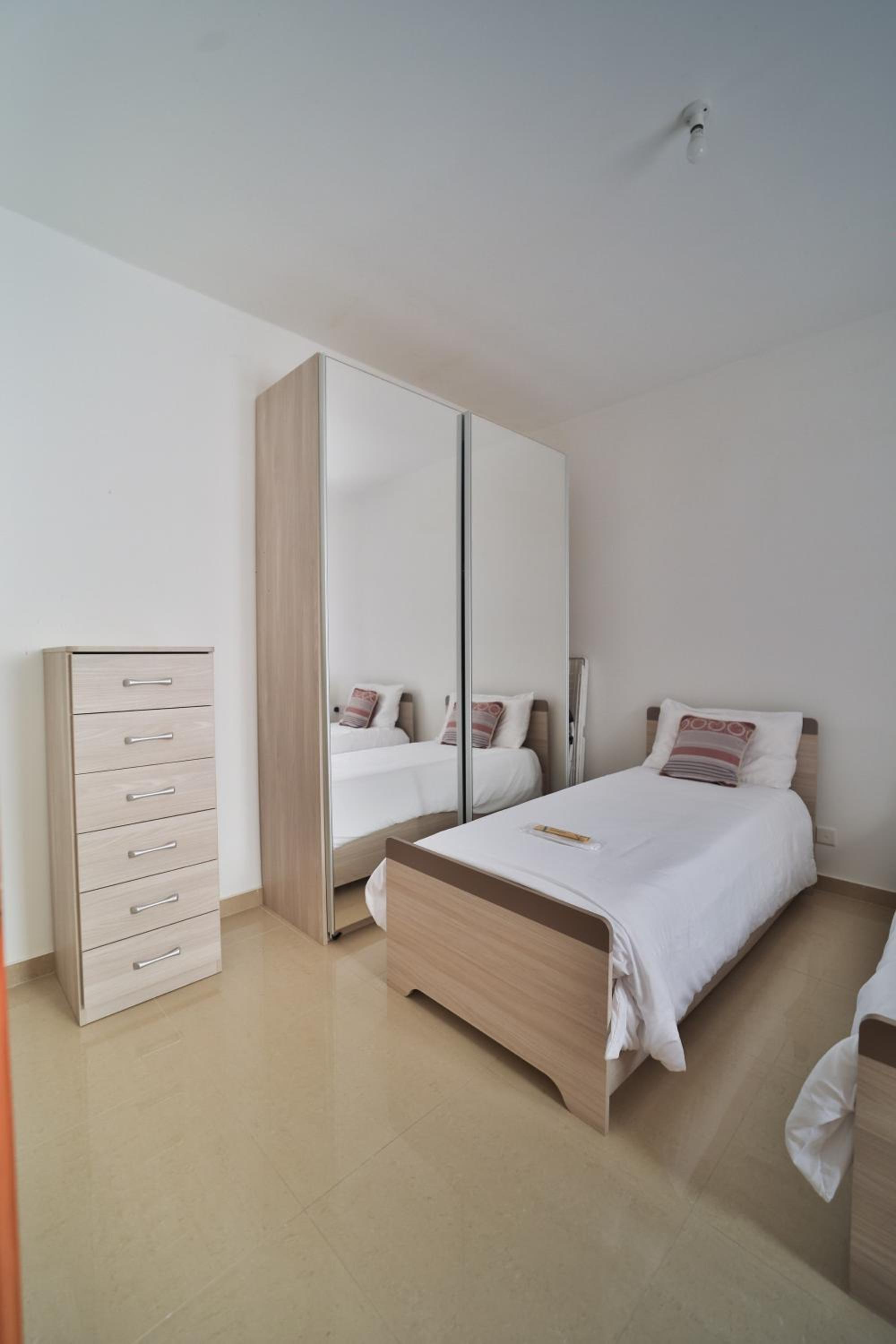 Modern SeaView Xlendi Apartment