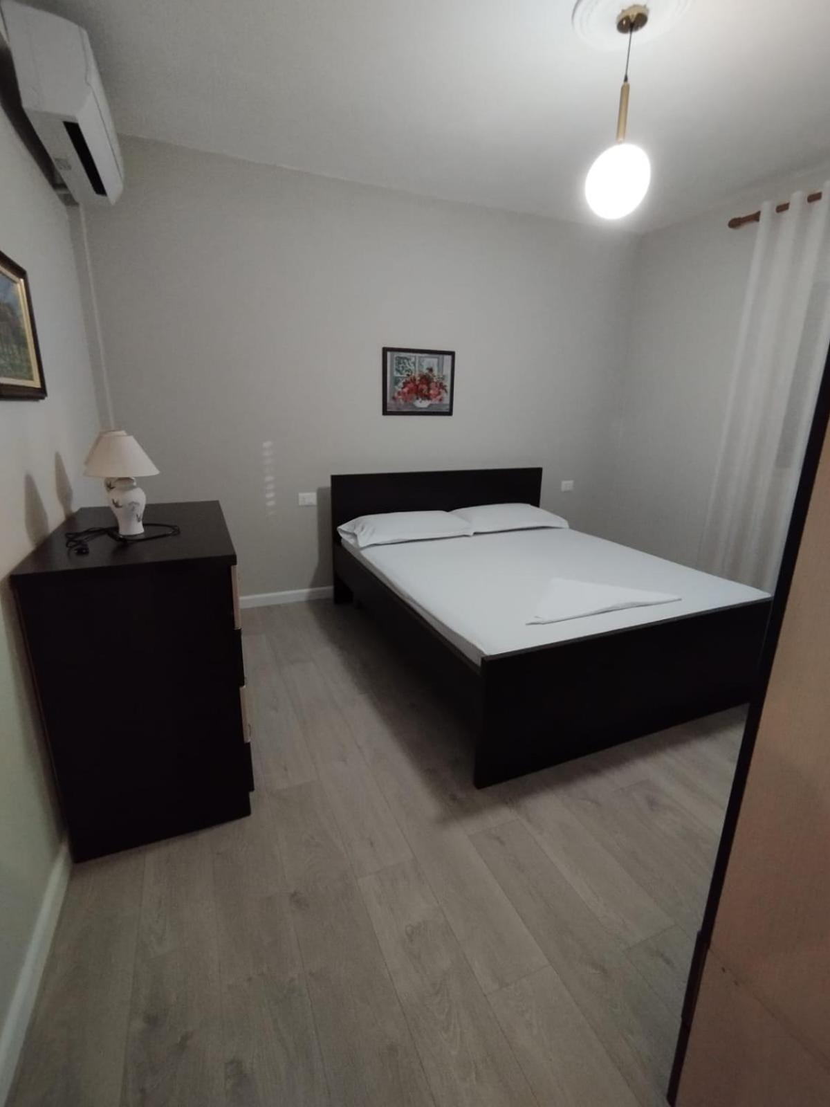 Leatis Apartment