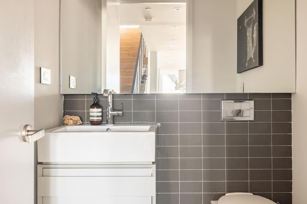 Travive New York Brand New Five Bedroom Penthouse