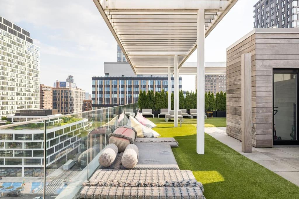 Travive New York Brand New Five Bedroom Penthouse