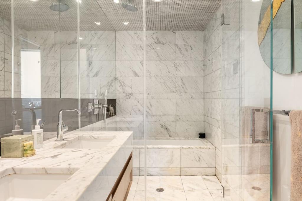 Travive New York Brand New Five Bedroom Penthouse