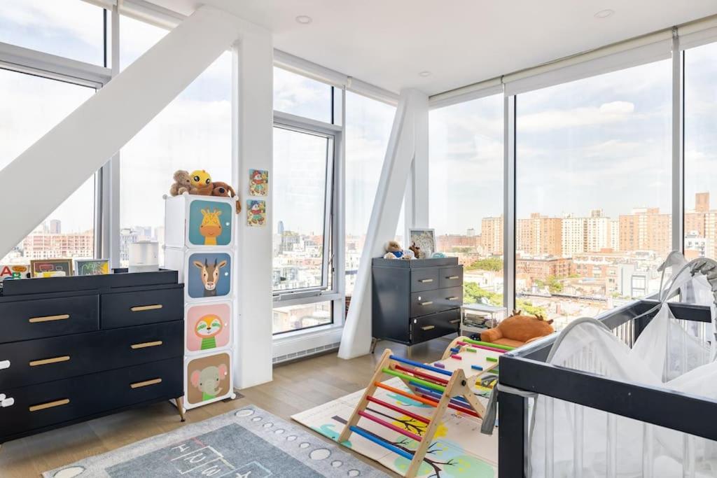 Travive New York Brand New Five Bedroom Penthouse