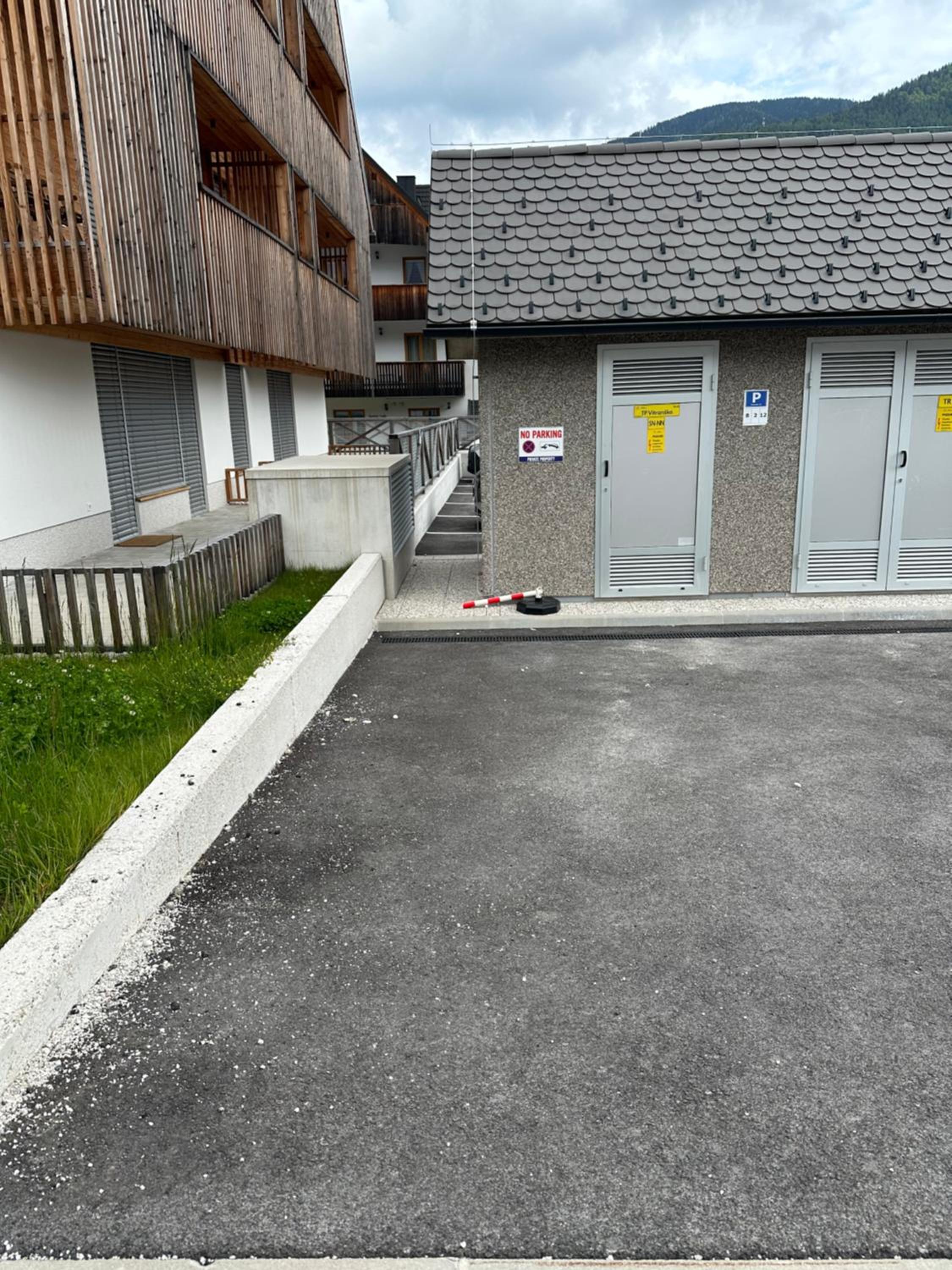 Apartments Vršič with beautiful views on the Mountains and free parking