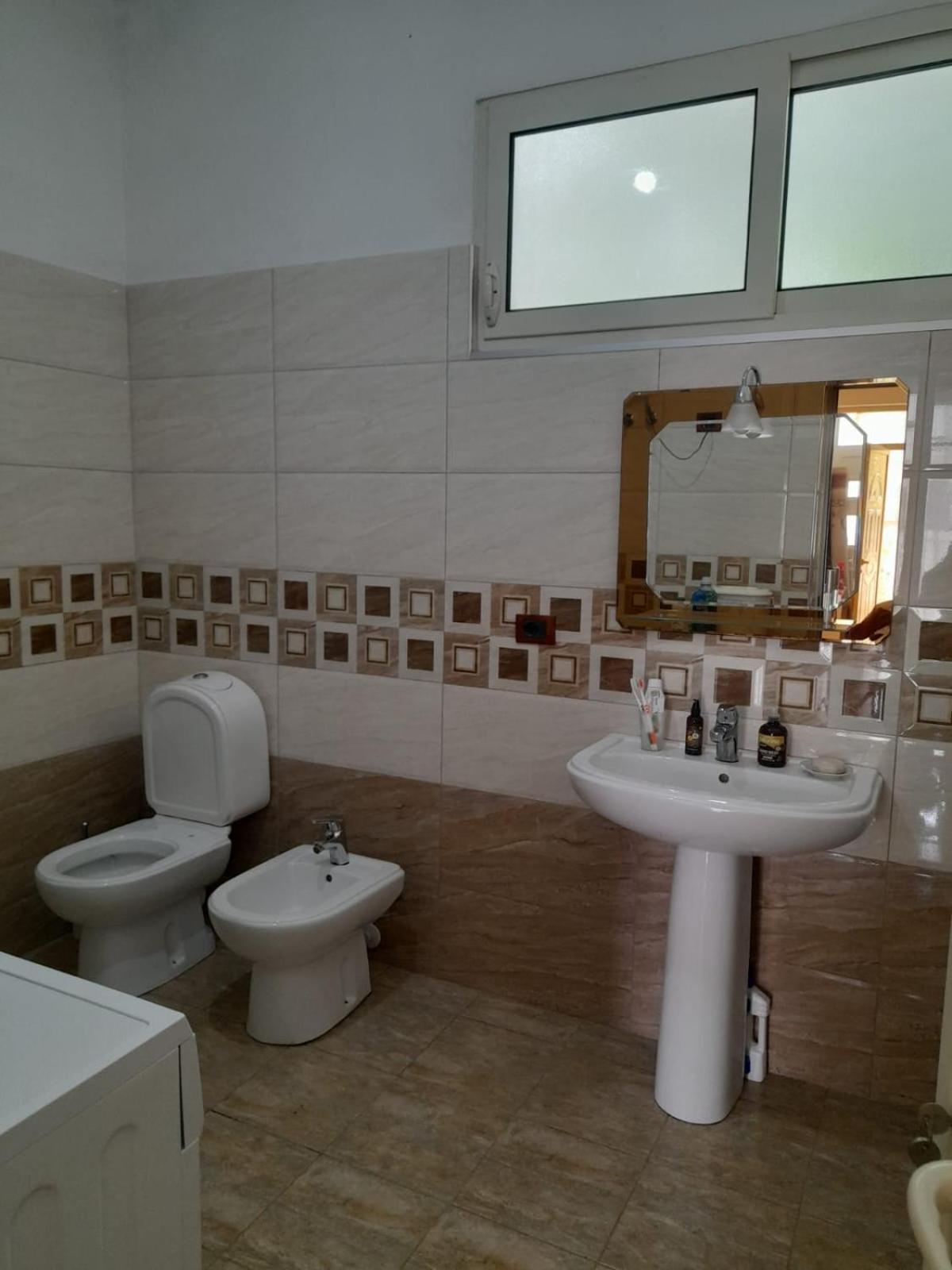 Besi Guesthouse