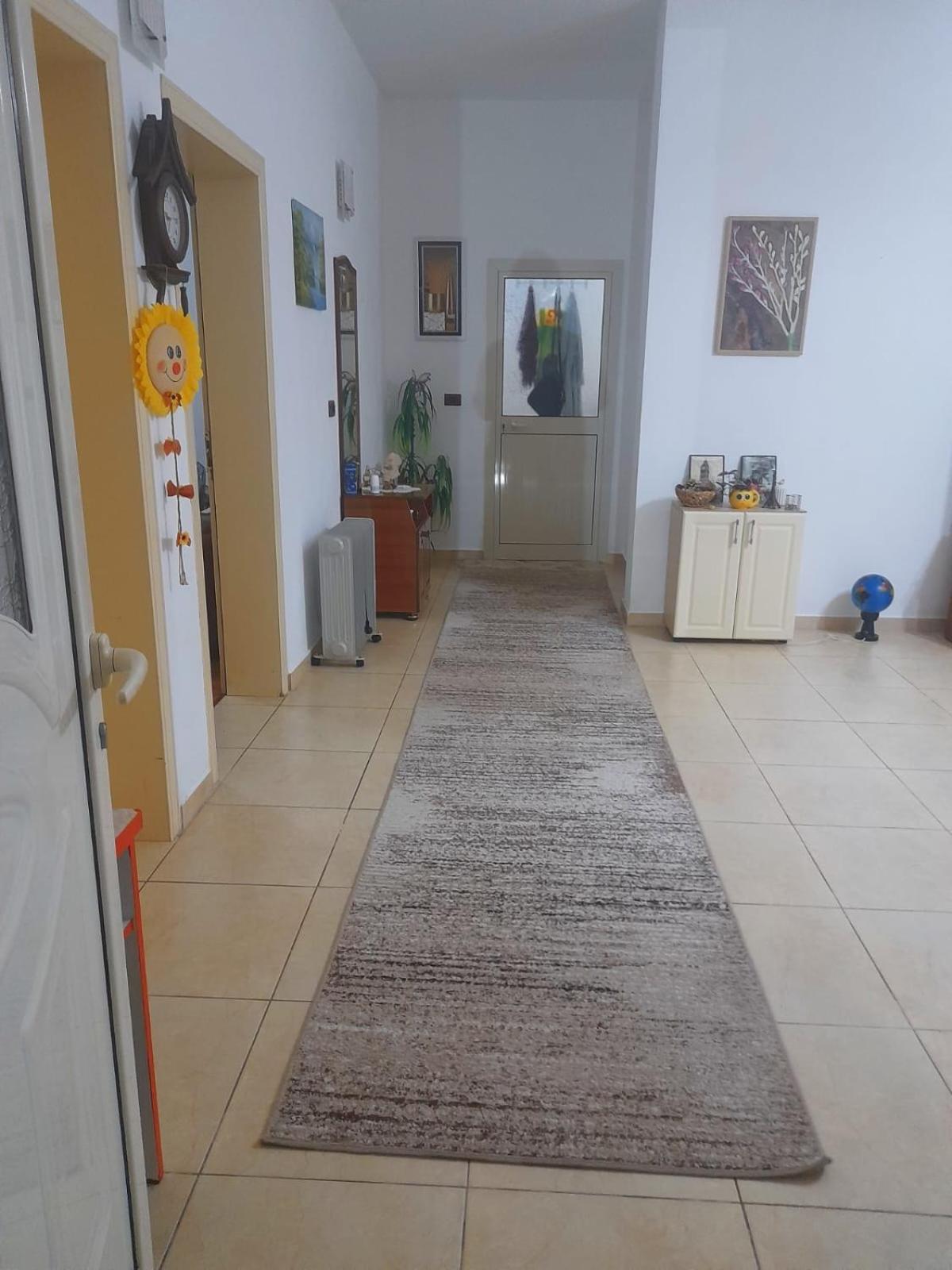 Besi Guesthouse
