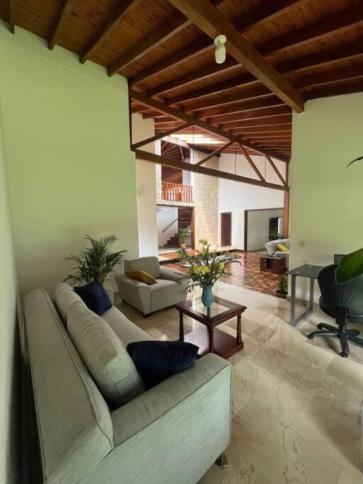 Casa de lujo con jacuzzi y desayuno incluido