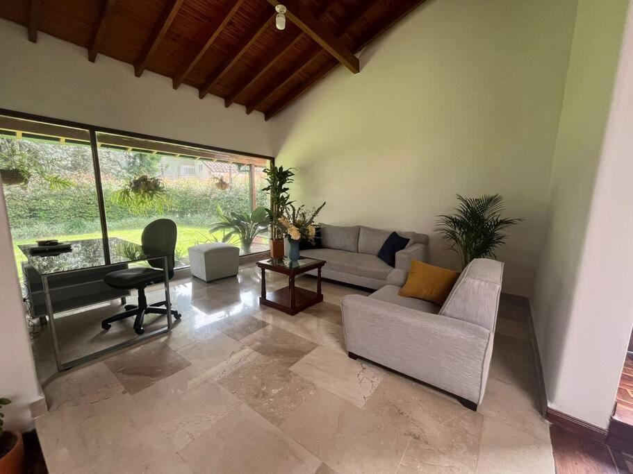 Casa de lujo con jacuzzi y desayuno incluido