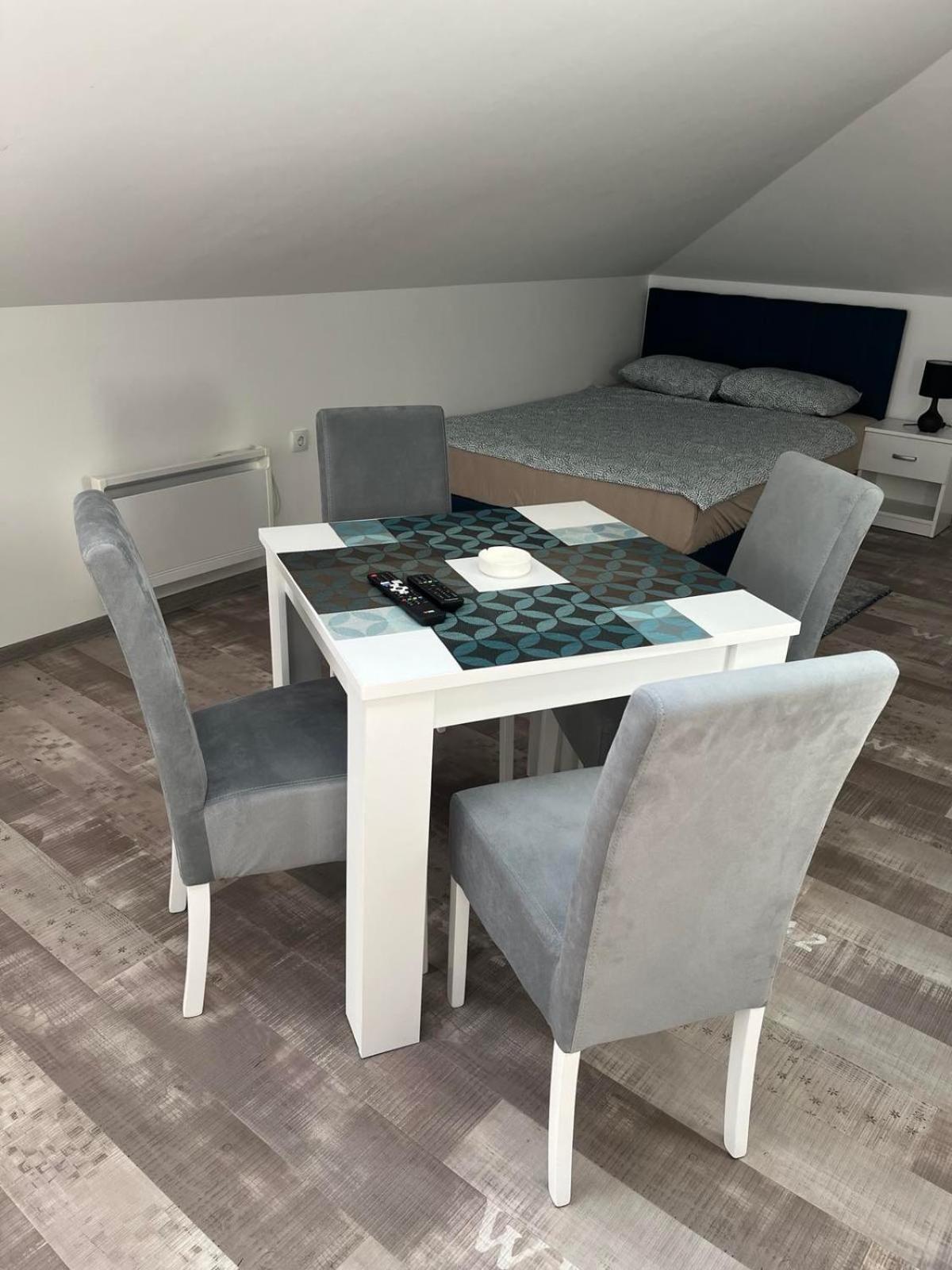Apartman 24 view 5