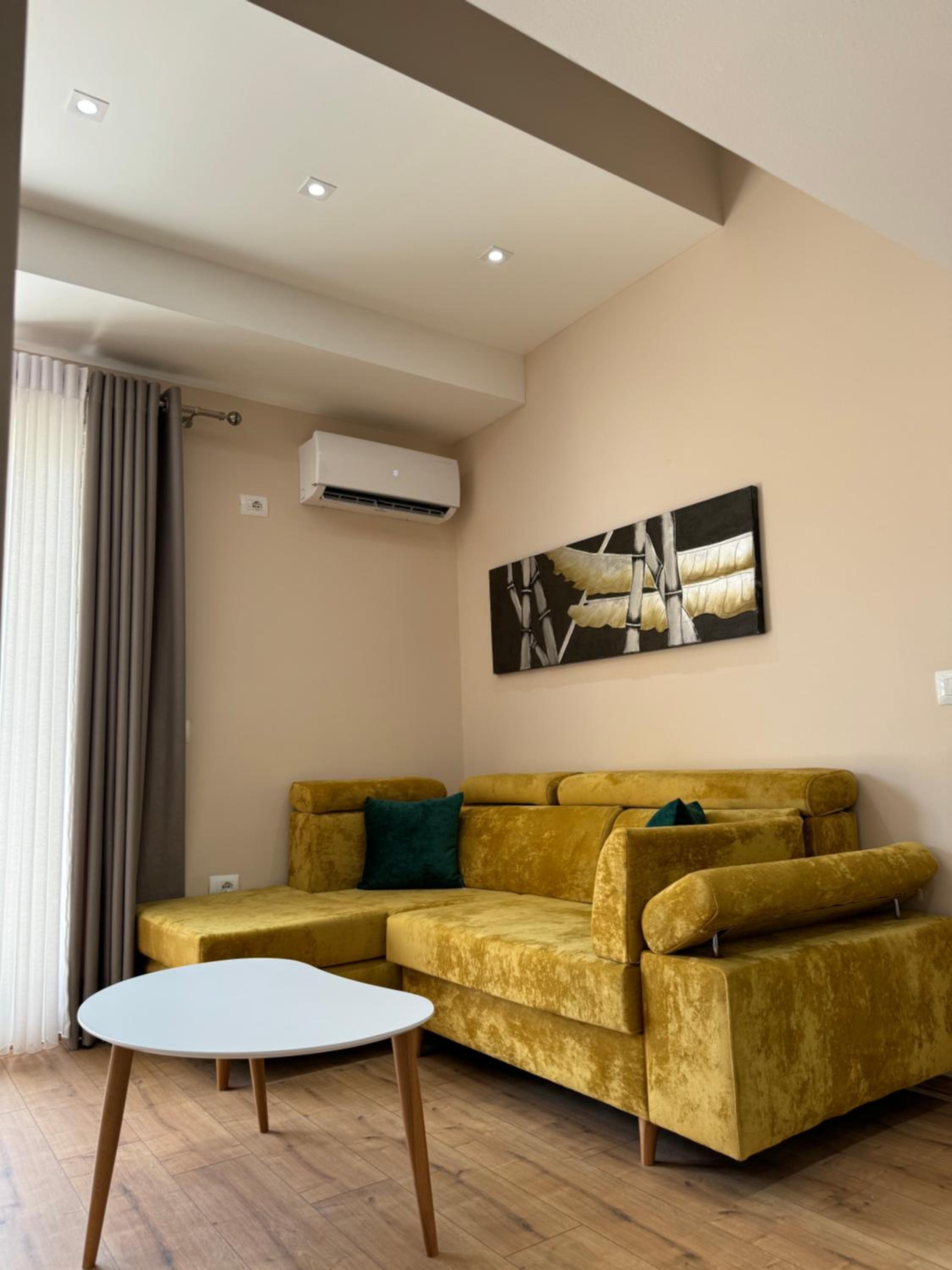 Haris Apartments Tirana