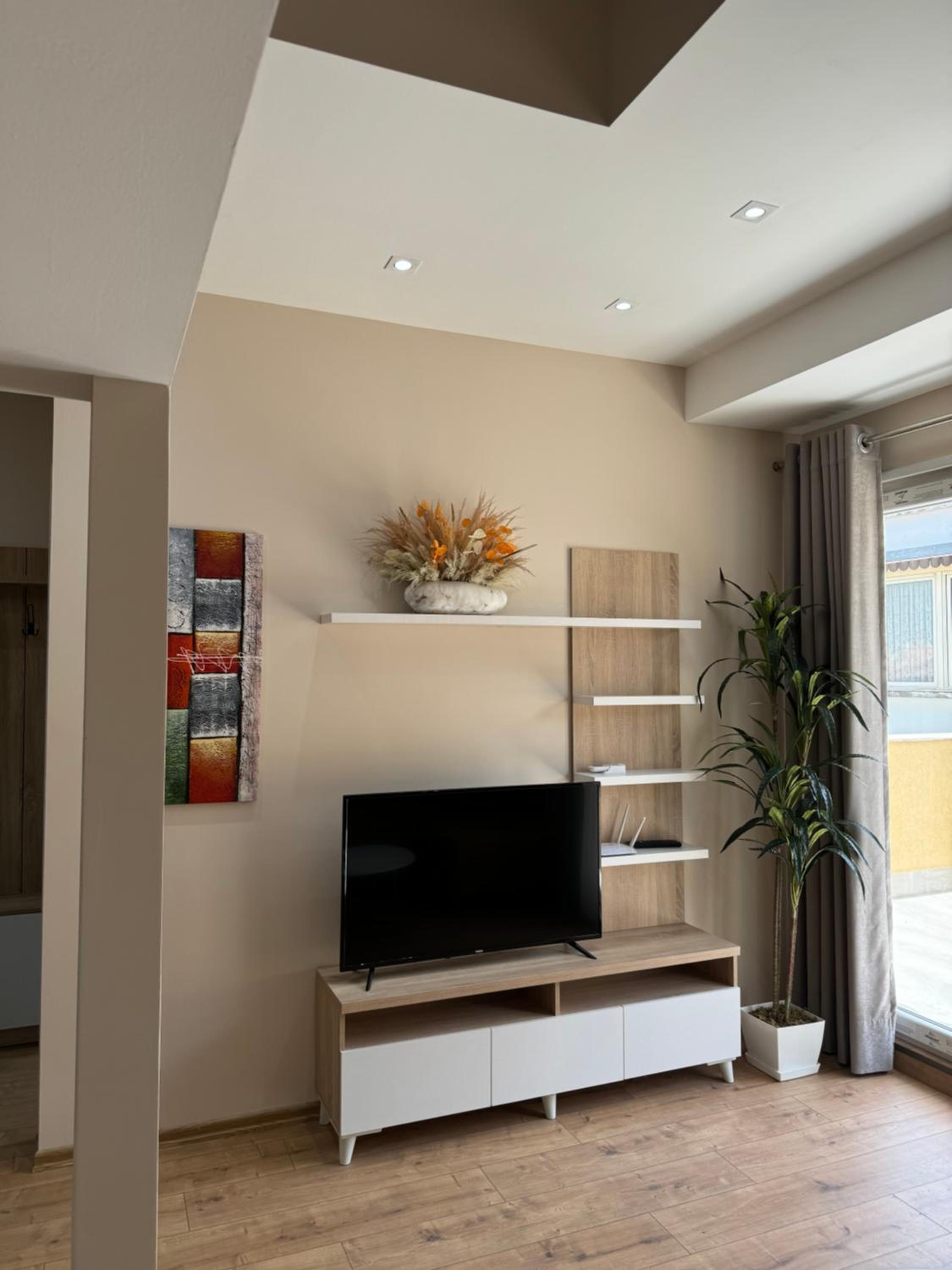 Haris Apartments Tirana