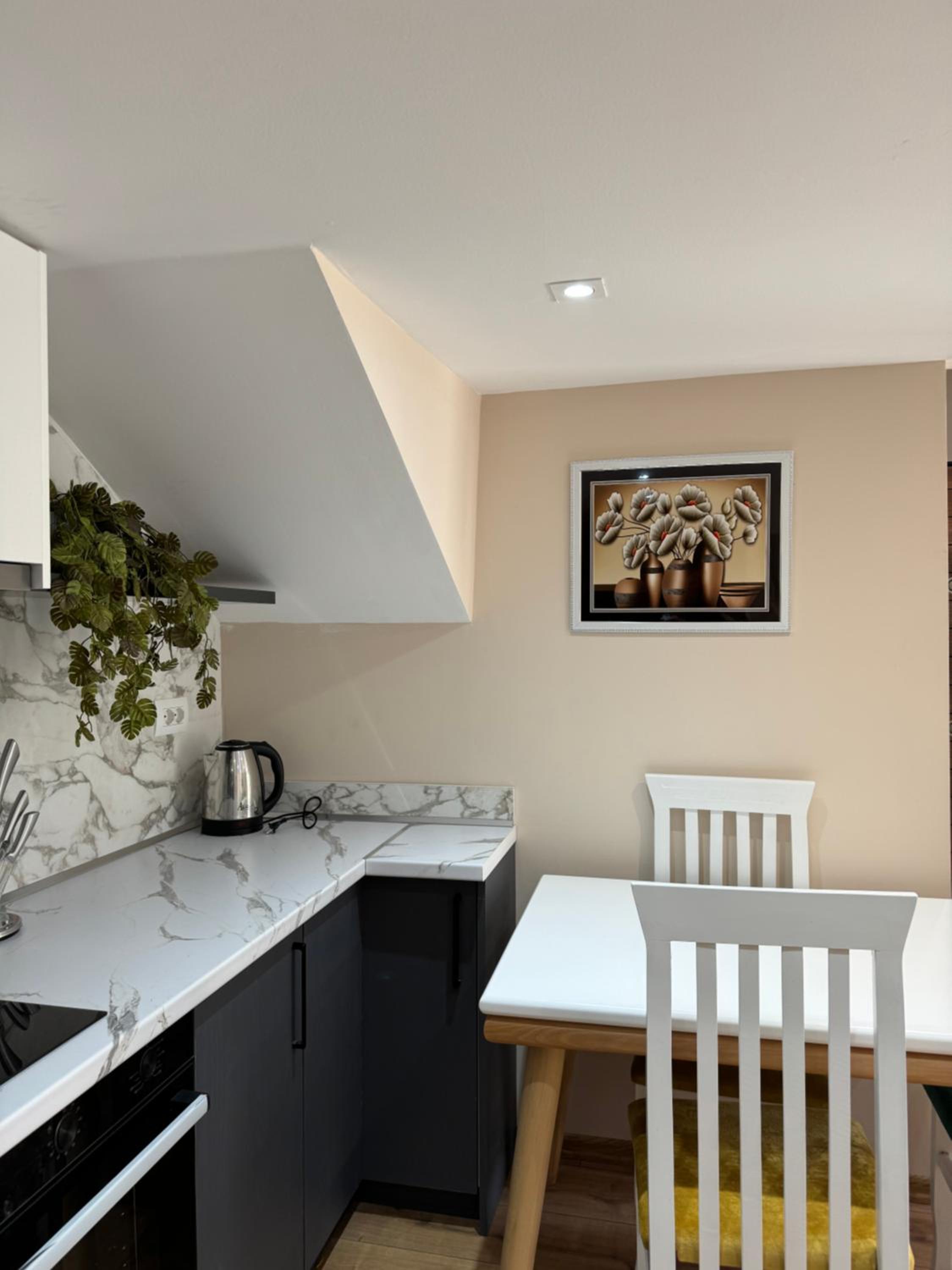 Haris Apartments Tirana