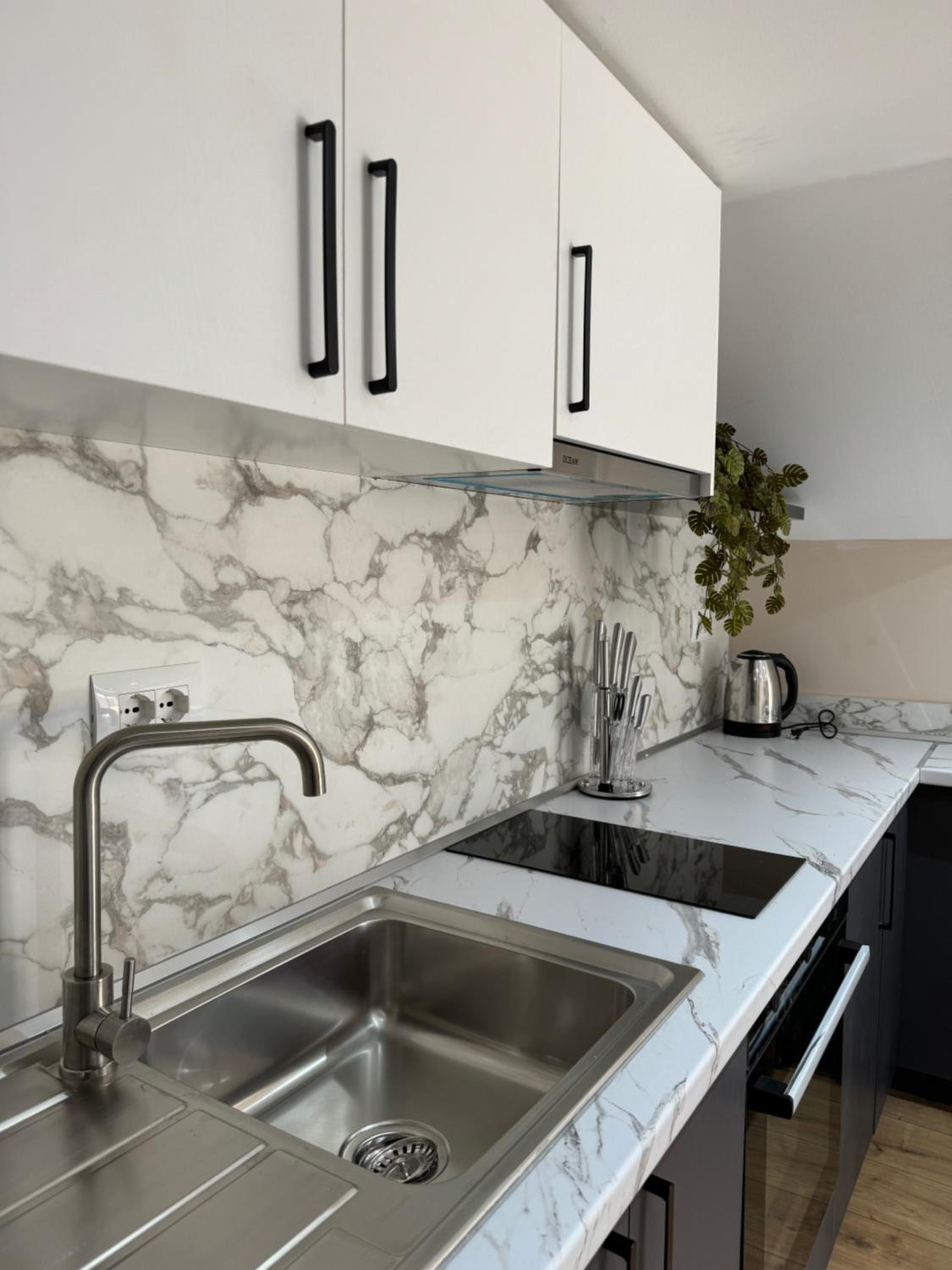Haris Apartments Tirana
