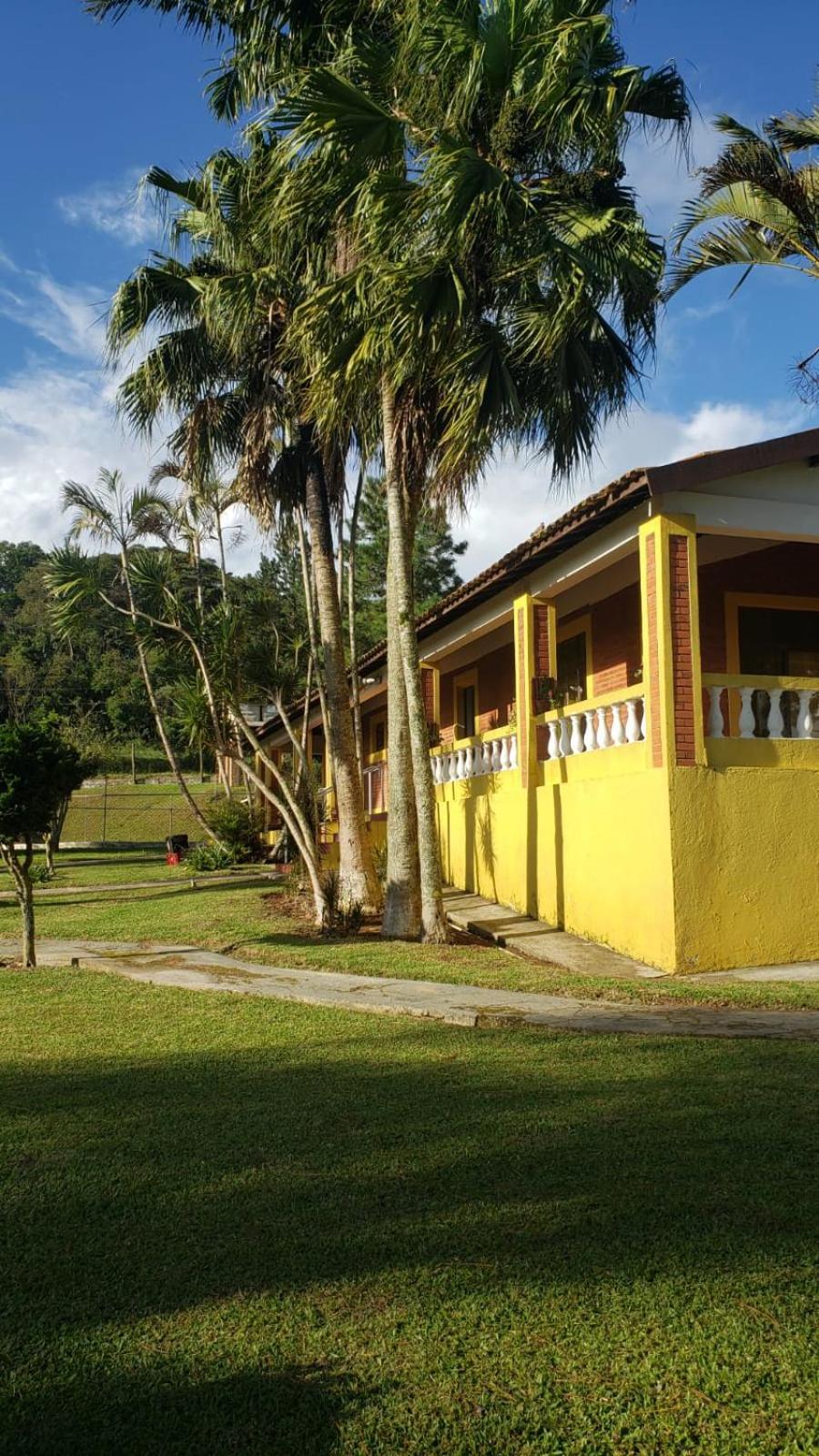 Sítio com natureza privilegiada