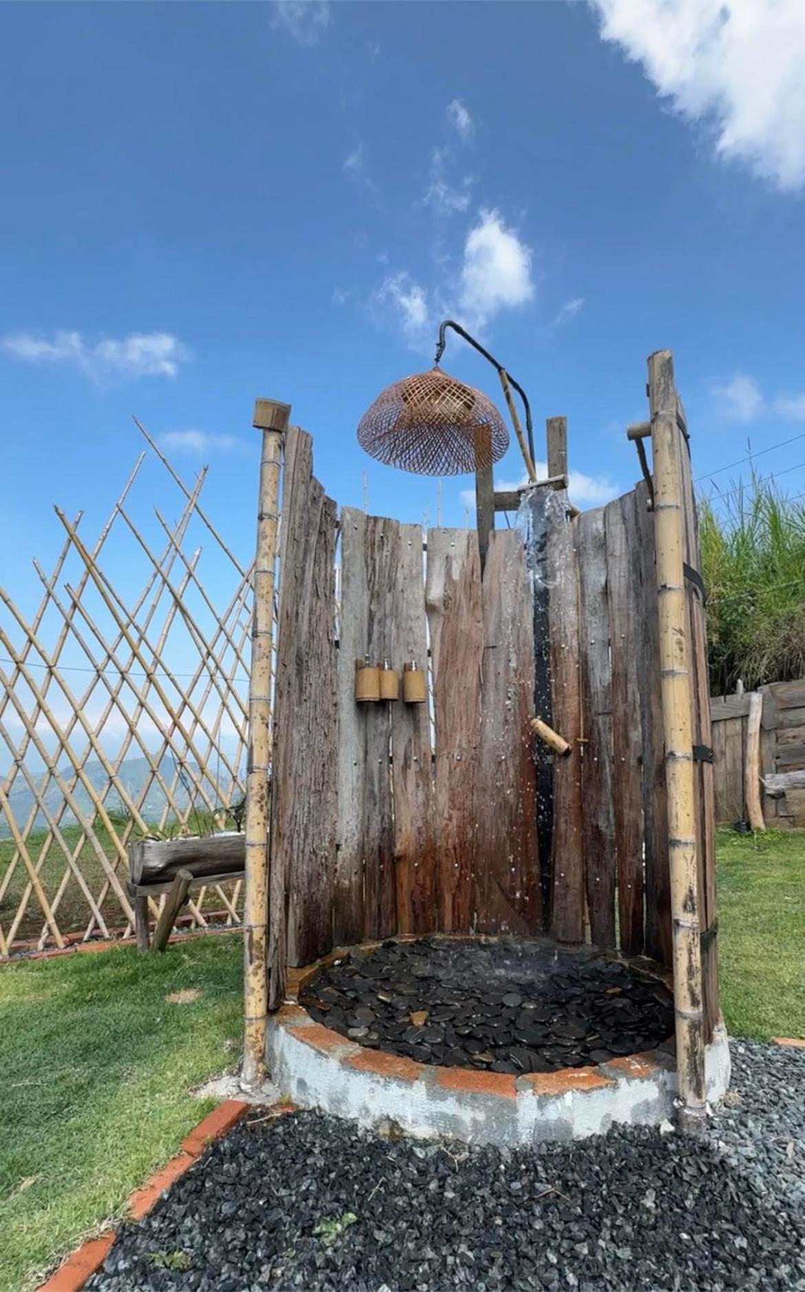 Glamping ríos voladores