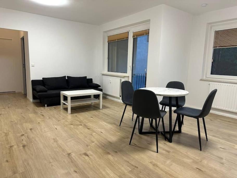 Comfortable and Spacious Residence