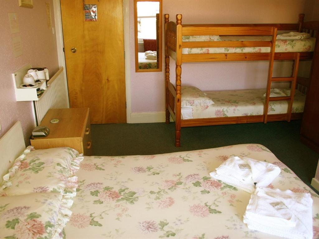 Cherry Tree Hotel
