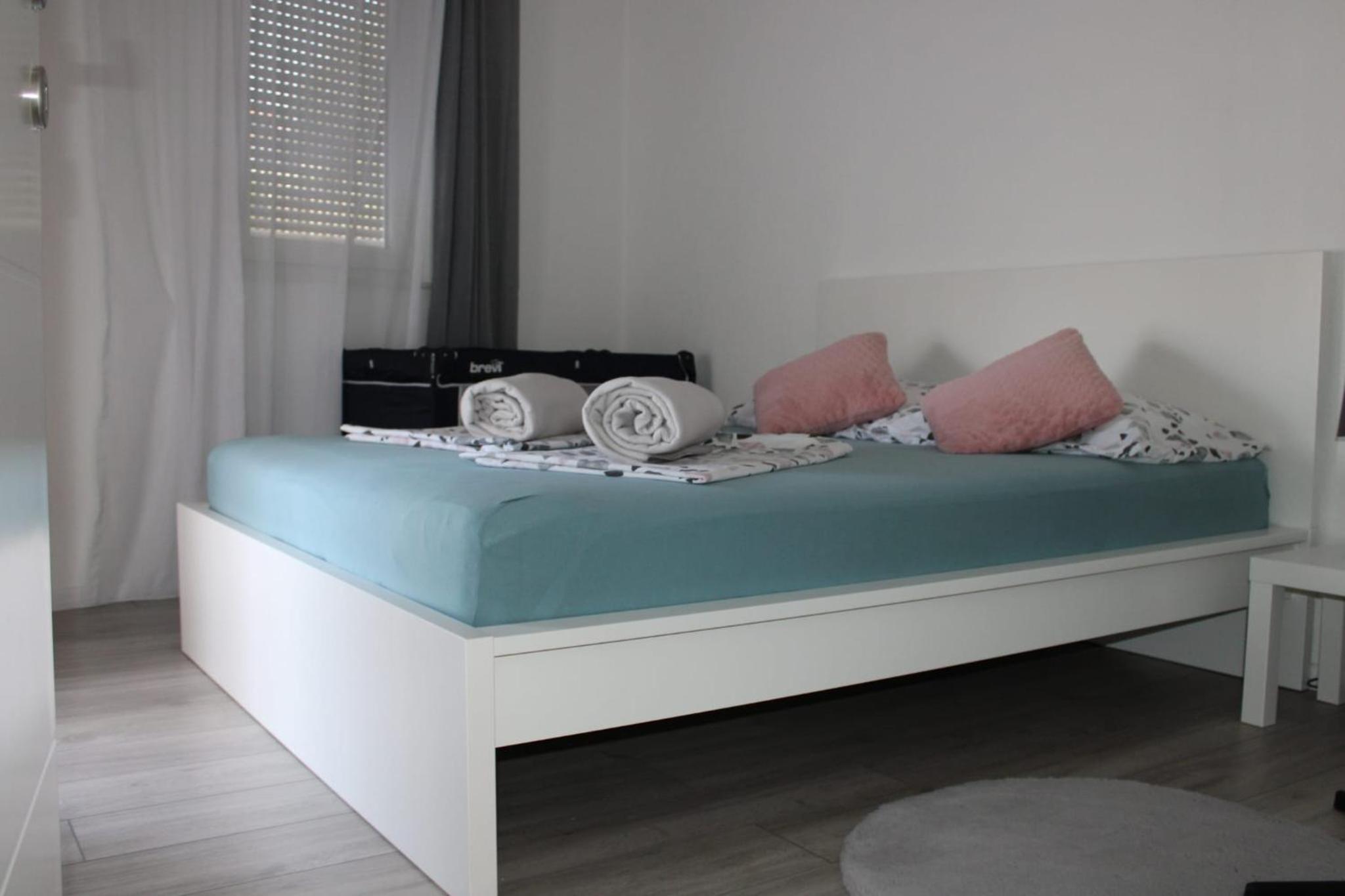 Apartment Merry Harmony Heights - Balcony & Free Garage & Parking