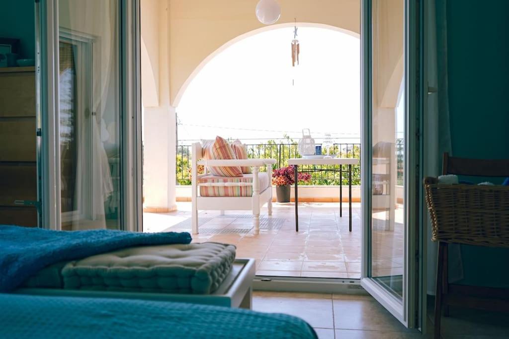 Villa Avocado
