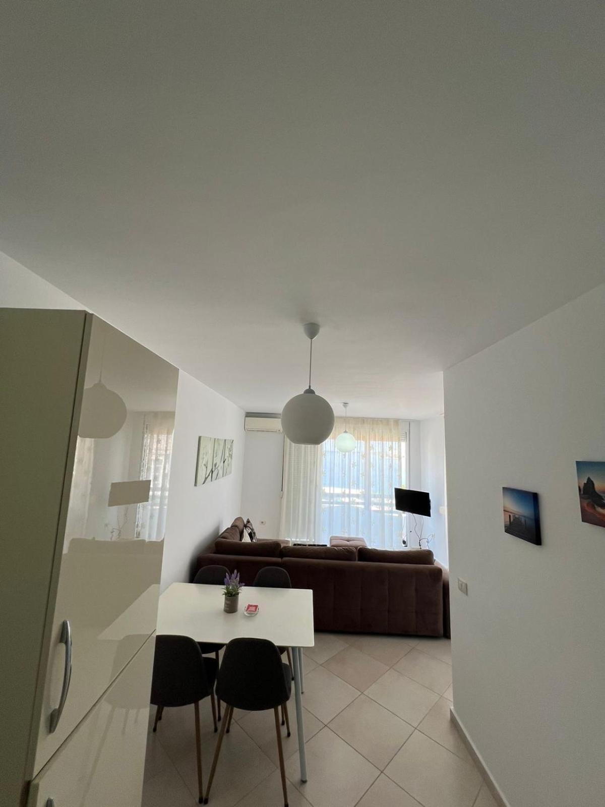 Deli apartments