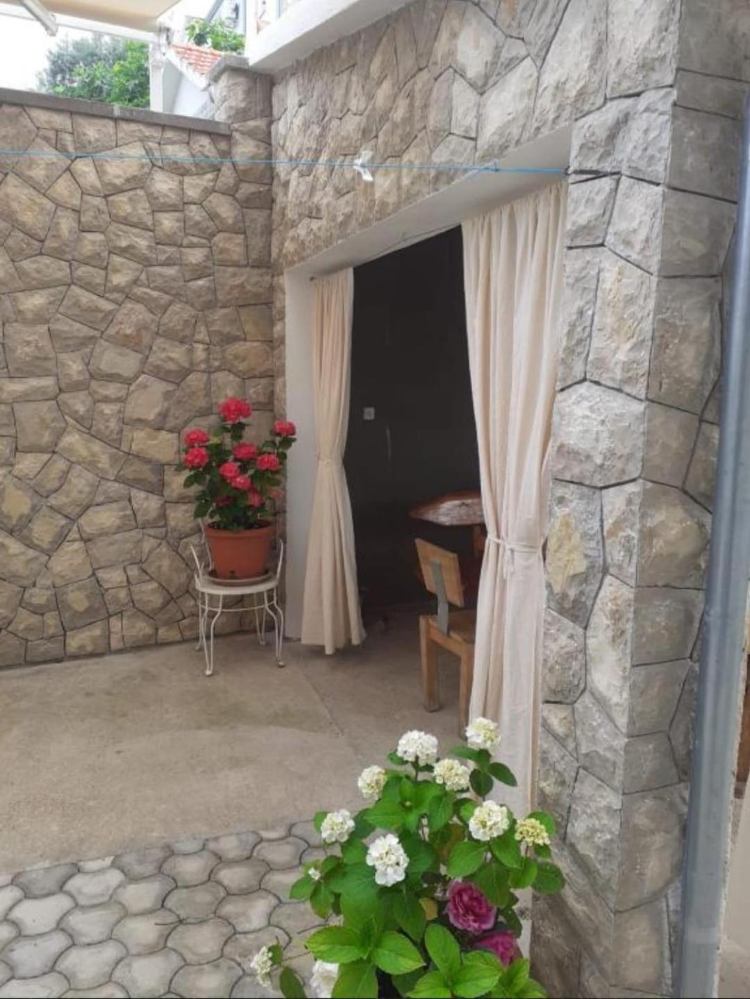 Photo 49
