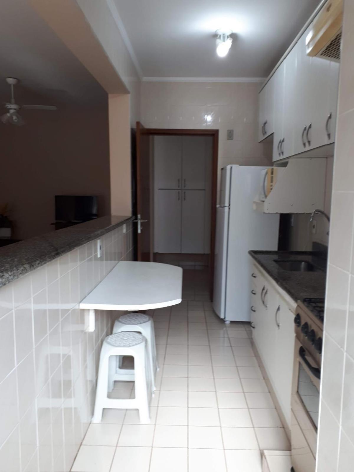 Apartamento 150 metros da Praia Grande em Ubatuba-SP