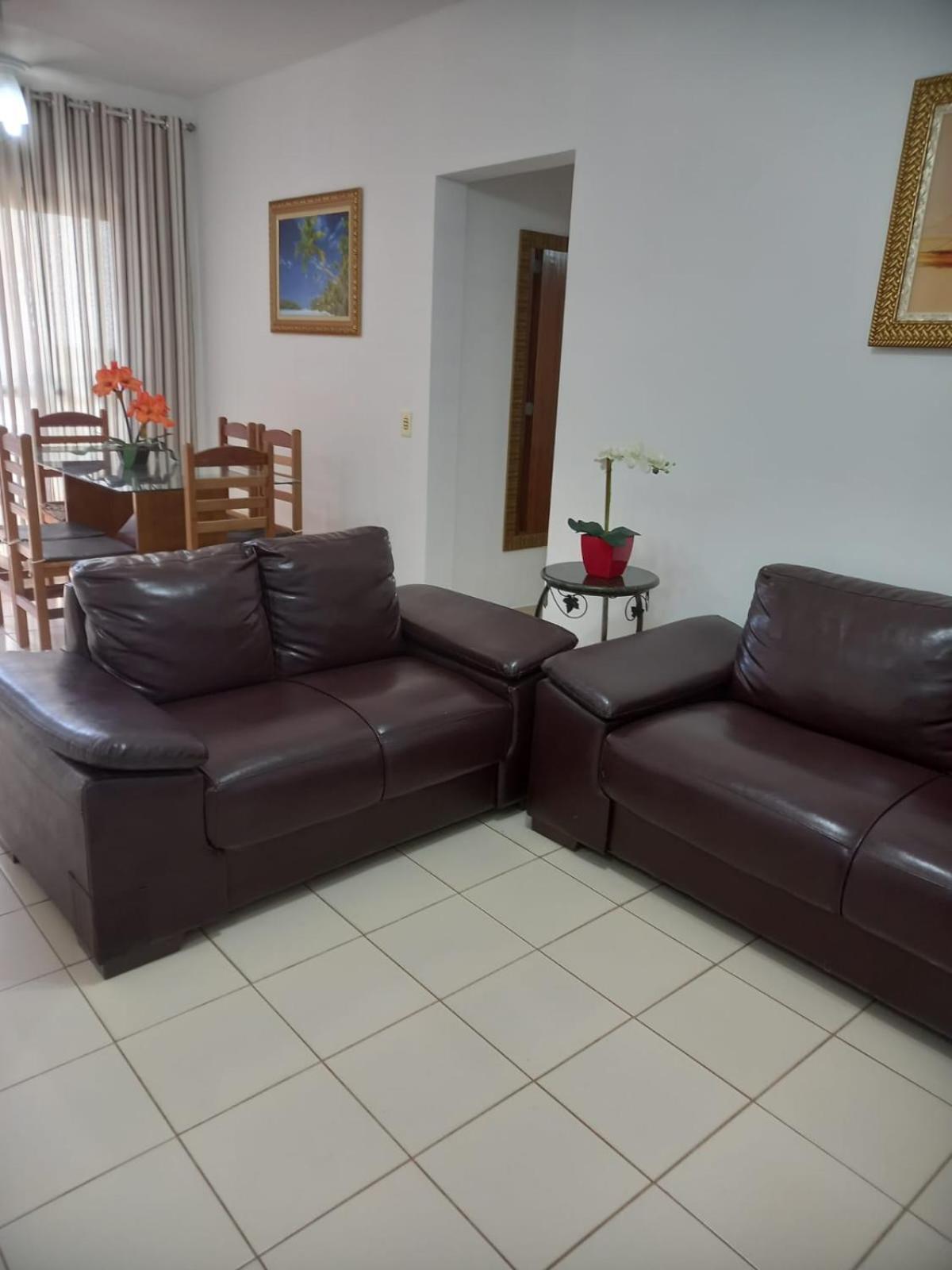 Apartamento 150 metros da Praia Grande em Ubatuba-SP