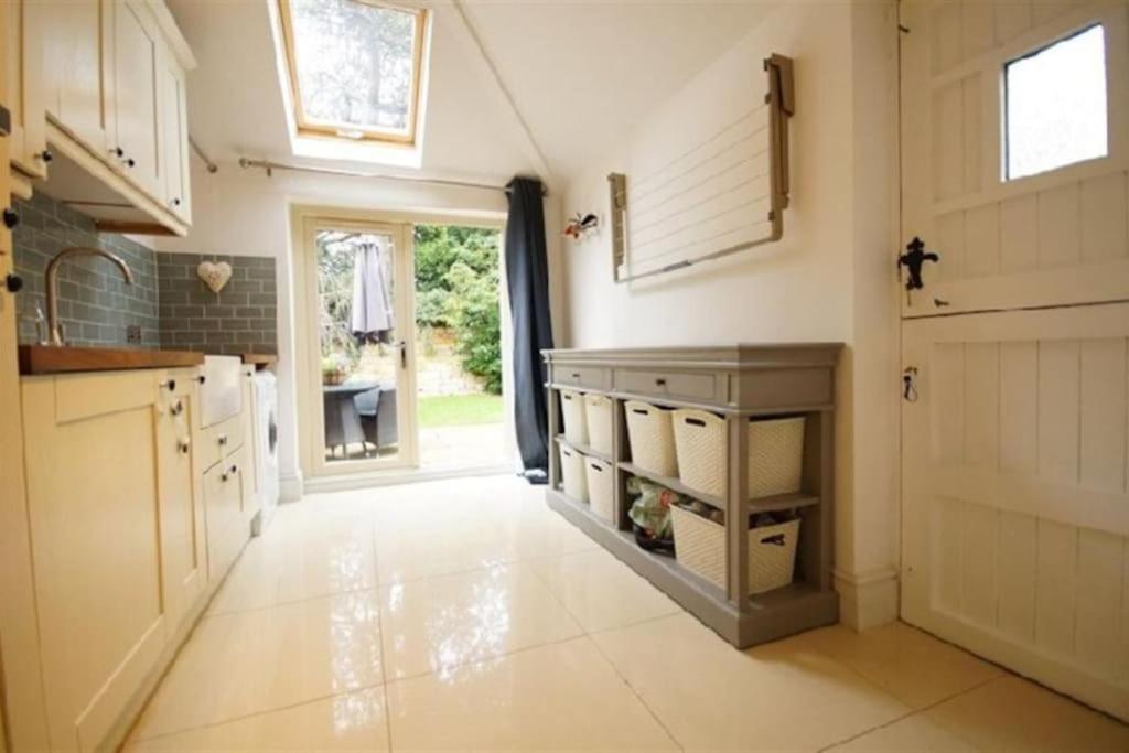 3 bed home near Cathedral view 3