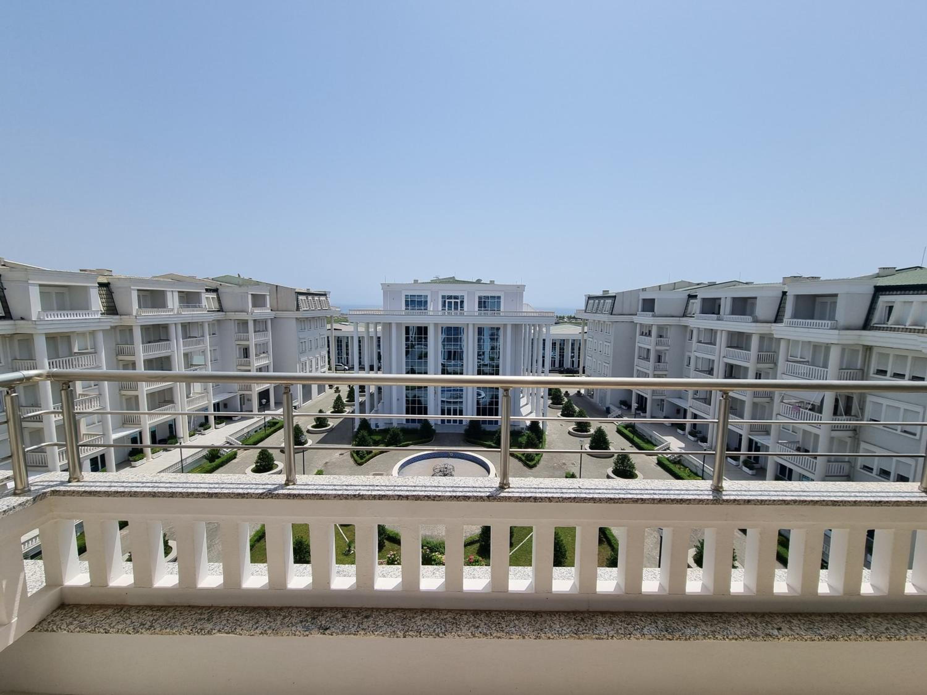 A&D Penthouse 3 bedroom apartment