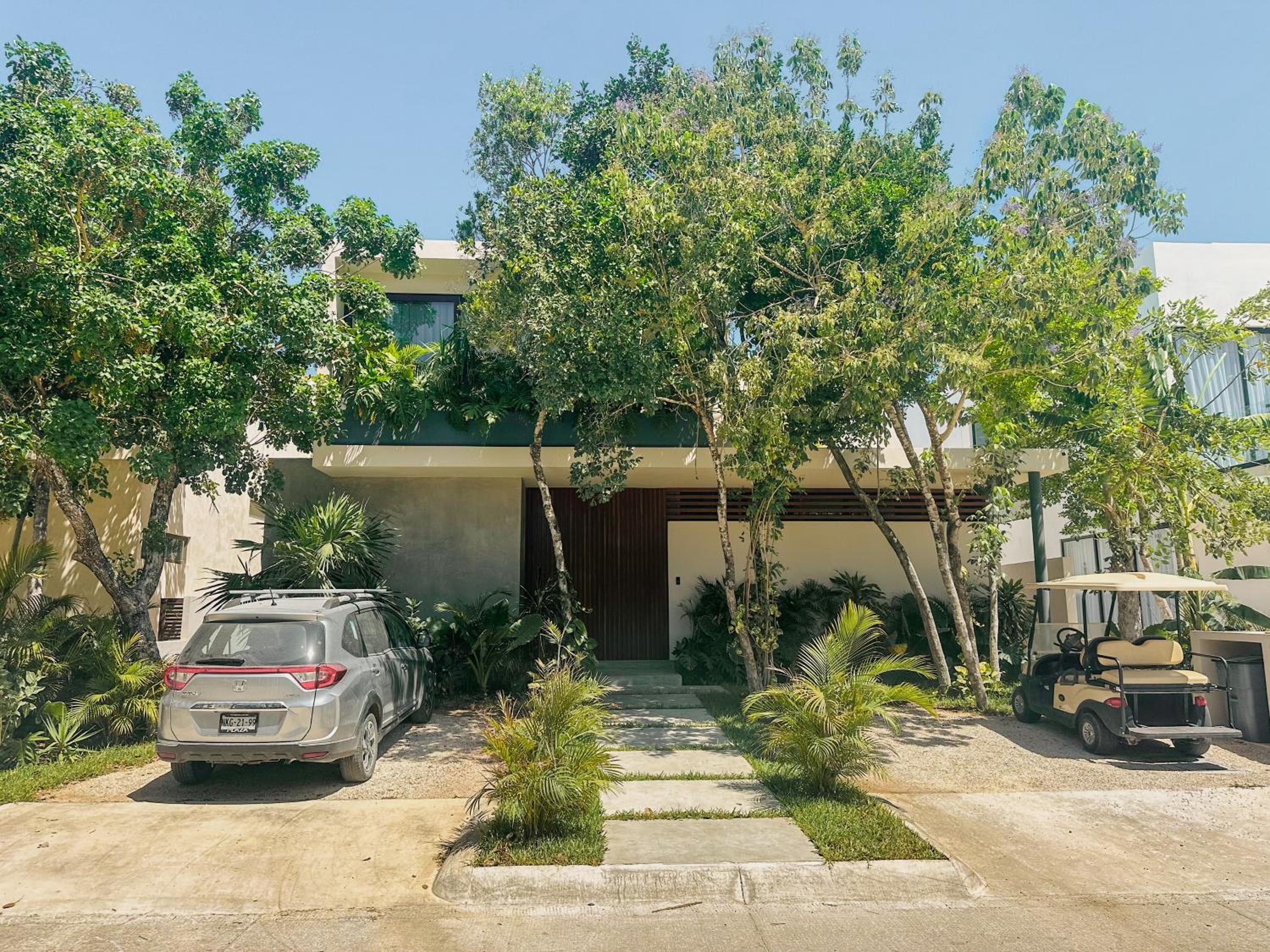 Hotel Luxury Modern Villa Puerto Aventuras - Rivera Maya - Image 1