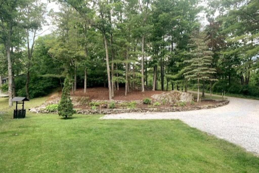 5 Bedroom Kennebec Lake House with 3 King Beds