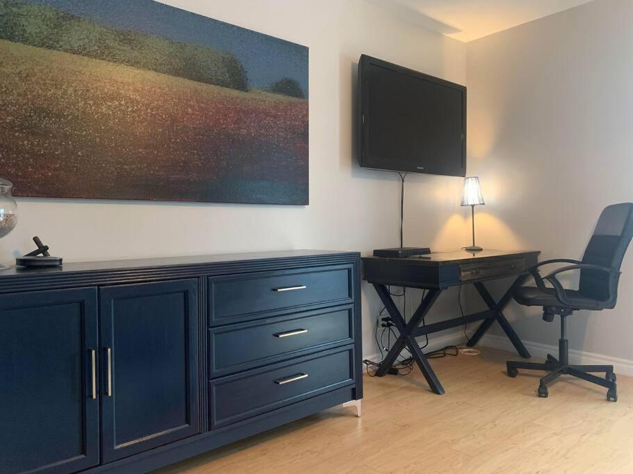 5 Bedroom Kennebec Lake House with 3 King Beds