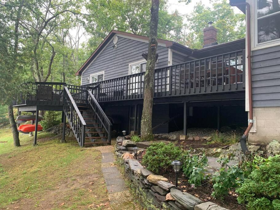 5 Bedroom Kennebec Lake House with 3 King Beds