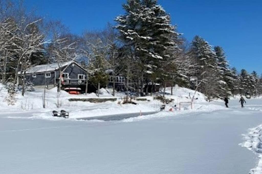 5 Bedroom Kennebec Lake House with 3 King Beds