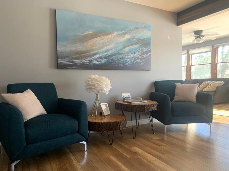 5 Bedroom Kennebec Lake House with 3 King Beds