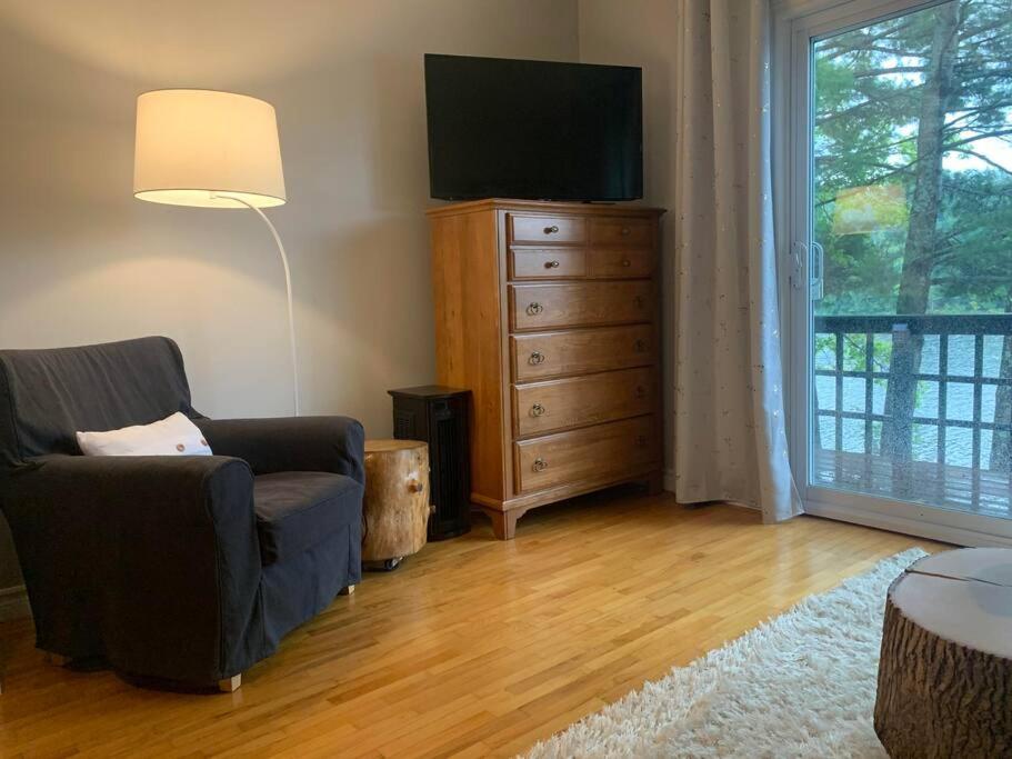 5 Bedroom Kennebec Lake House with 3 King Beds