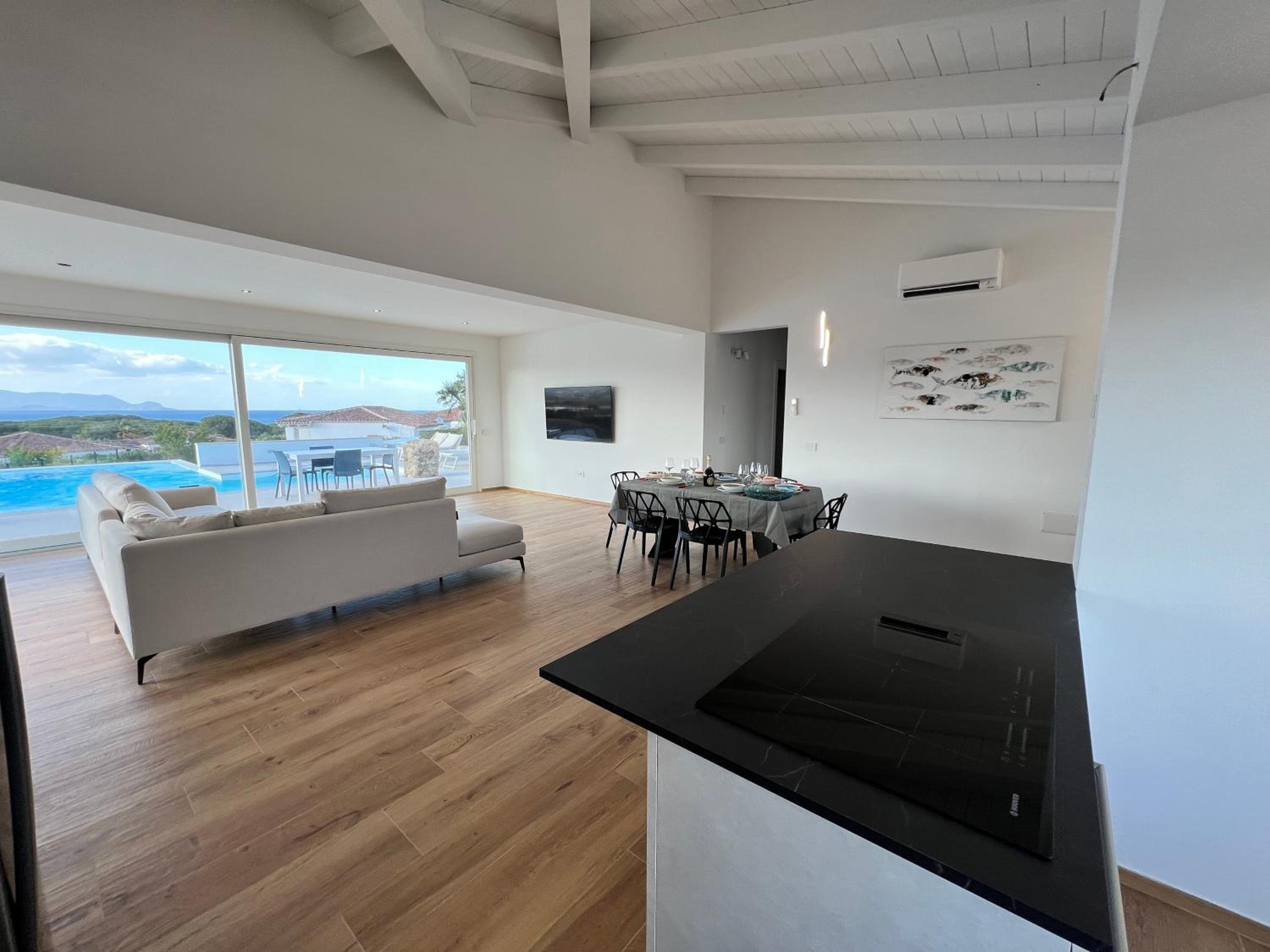 Villa Maxs