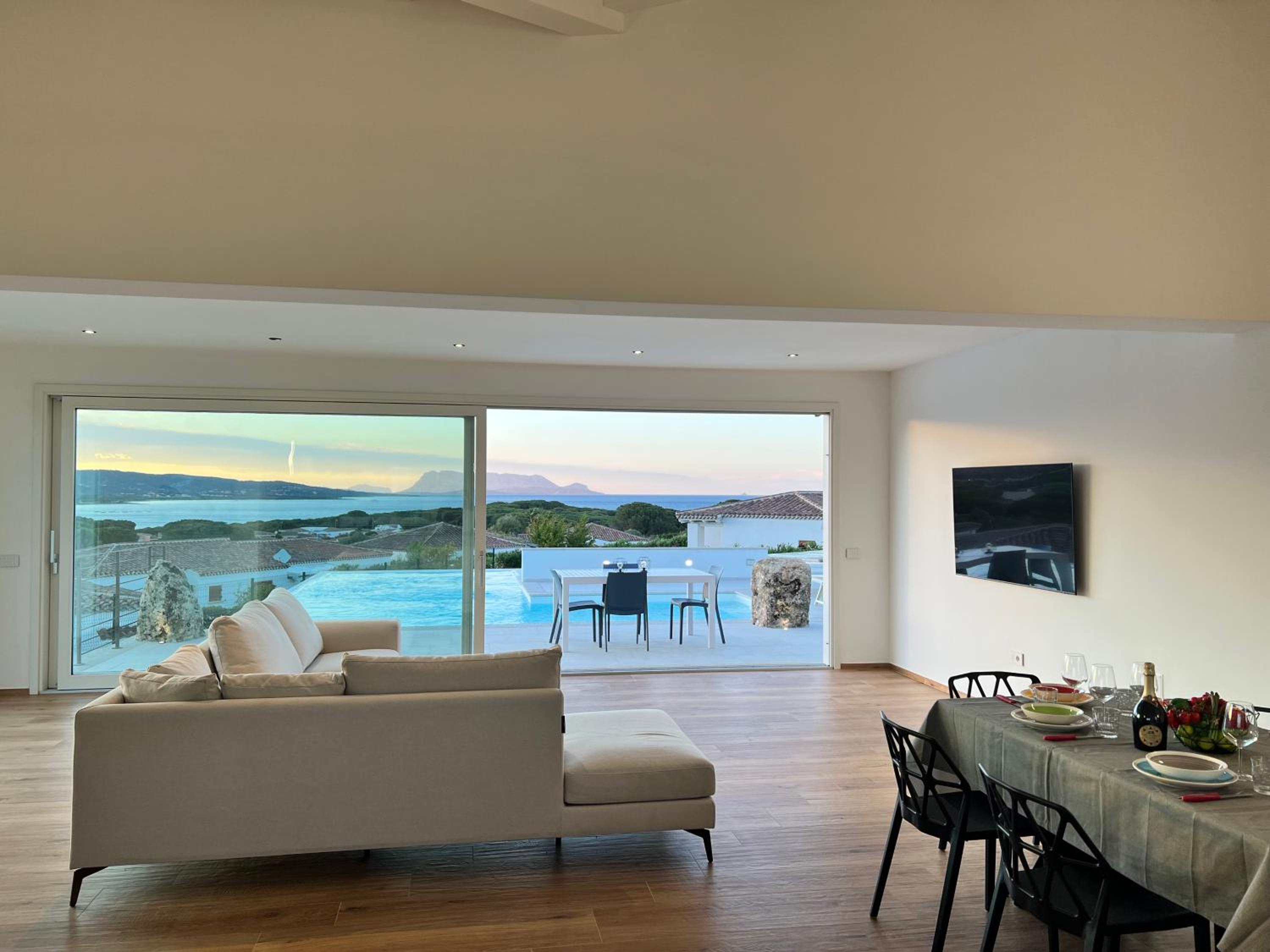 Villa Maxs