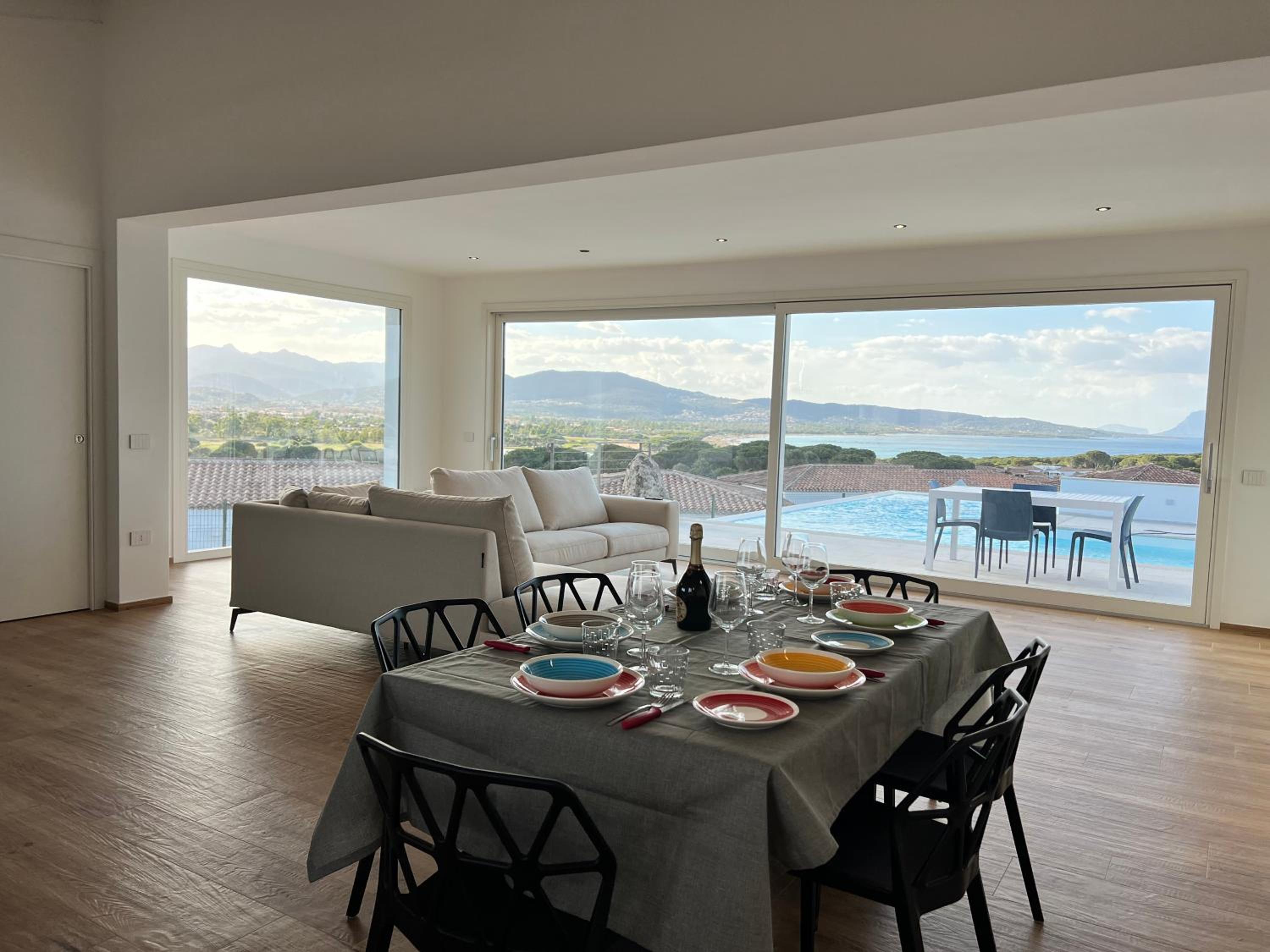 Villa Maxs